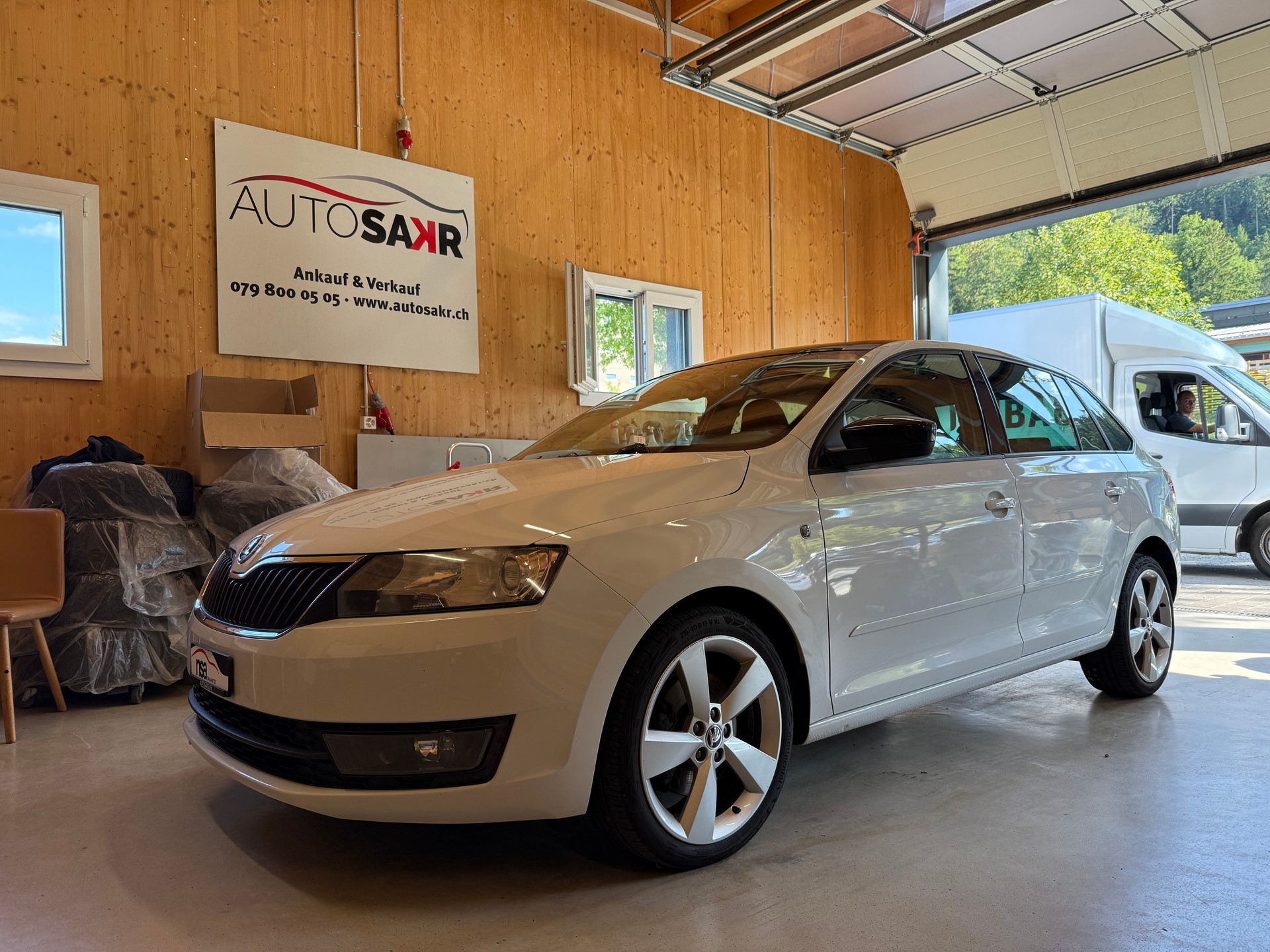 SKODA Rapid Spaceback 1.2 TSI Elegance