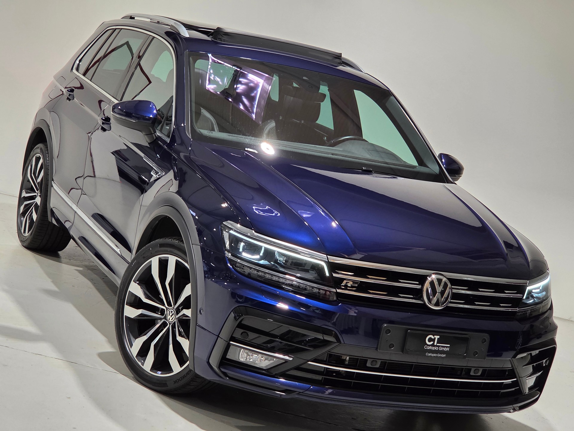 VW Tiguan 2.0TSI RLine 4Motion DSG-image-25