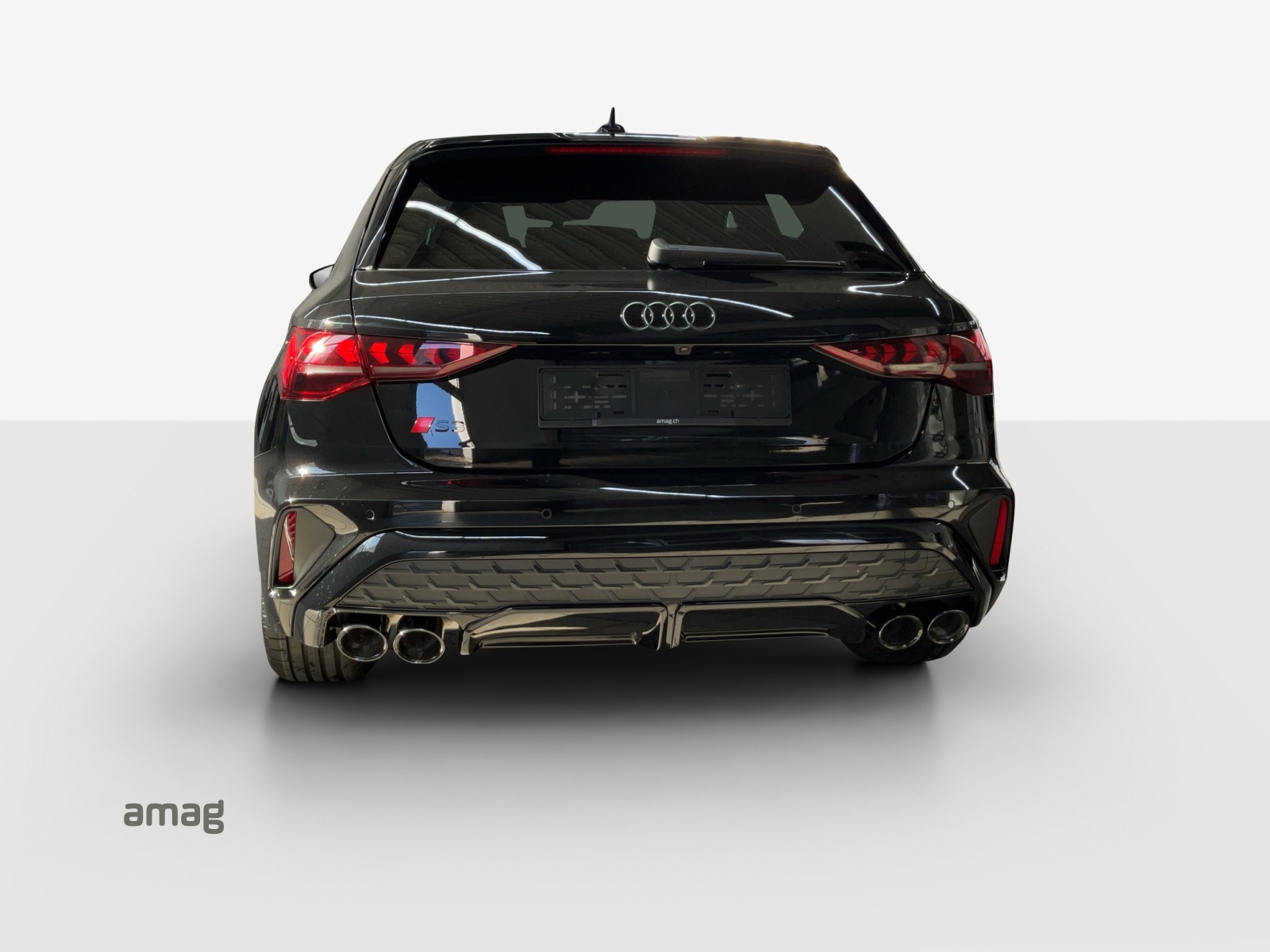 AUDI S3 Sportback TFSI quattro S-tronic-showroom-element-3