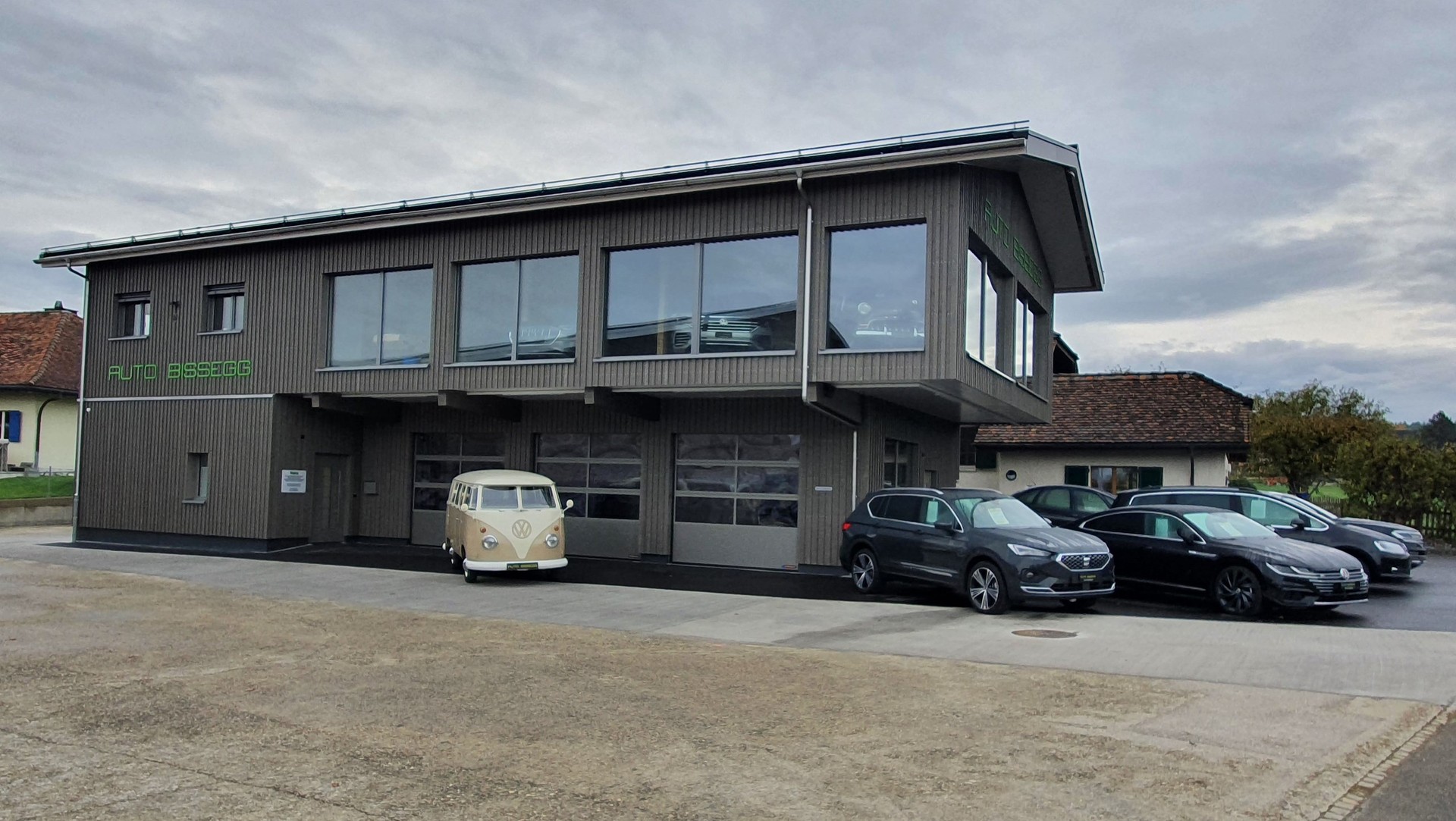 AUDI Q6 e-tron quattro S-line Tech pro mit traumhafter Ausstattung-image-12