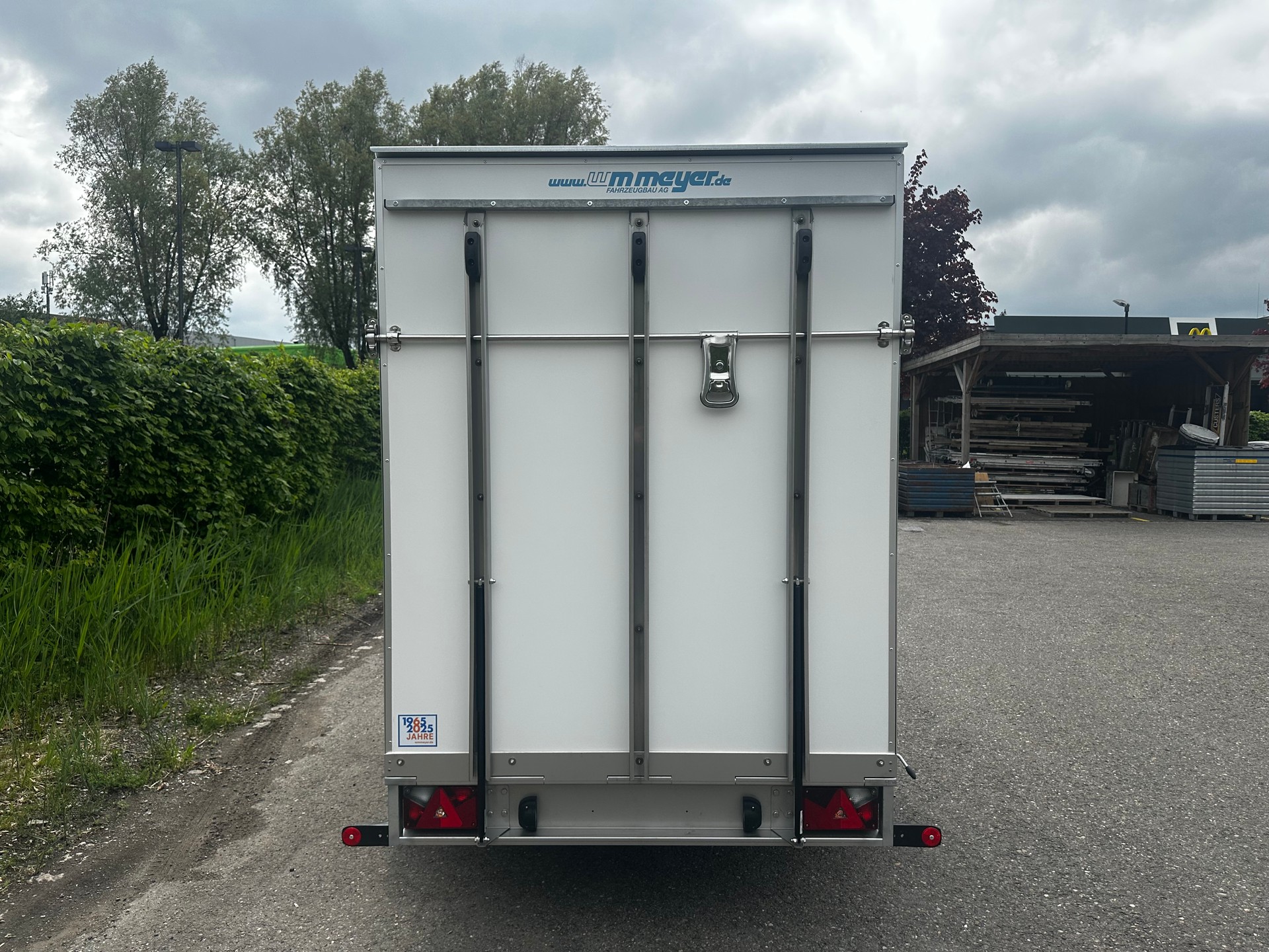 WM MEYER AZ 1325/126 S35 HK-image-6