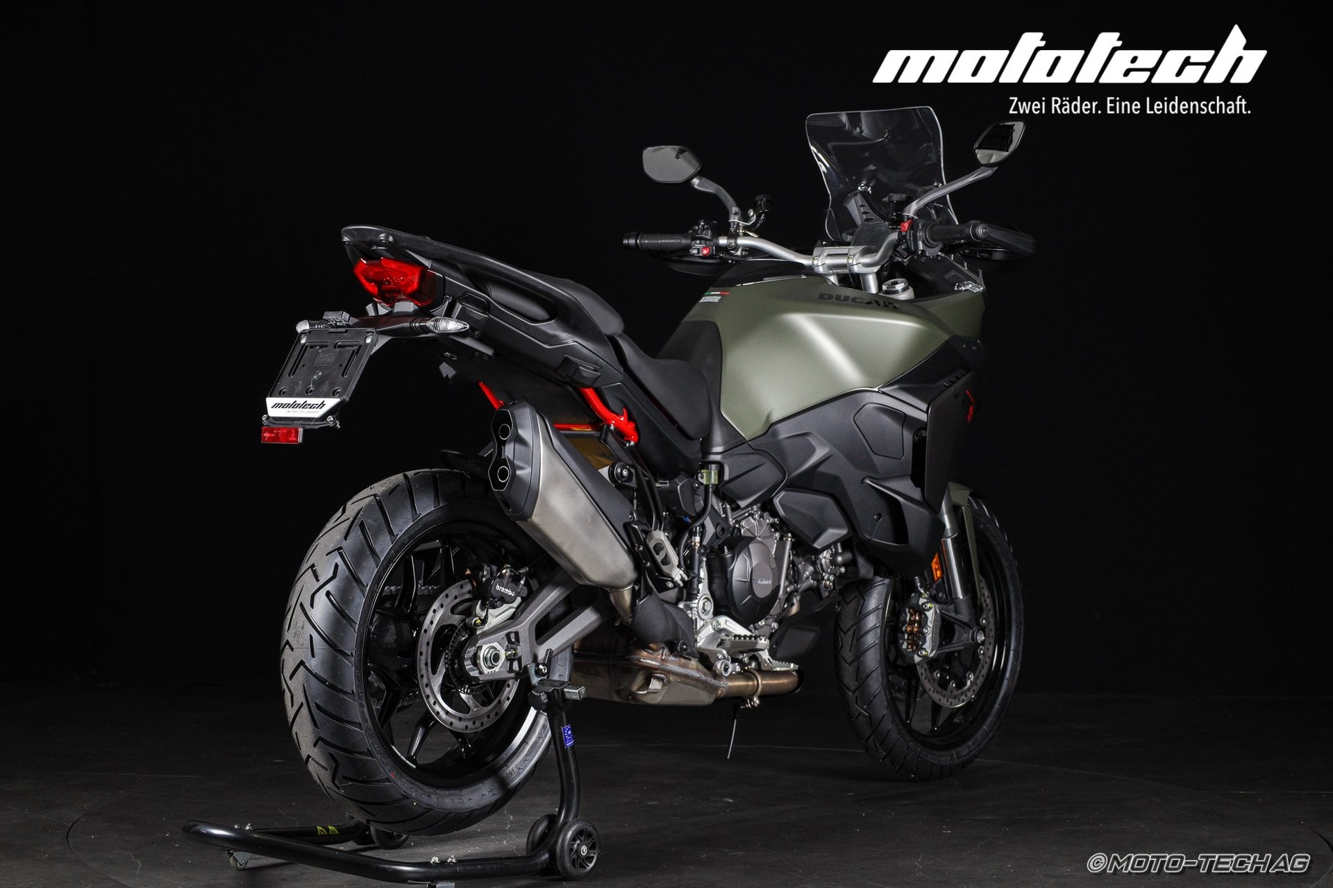 DUCATI Multistrada V2 S / 4 JAHRE GARANTIE-showroom-element-3