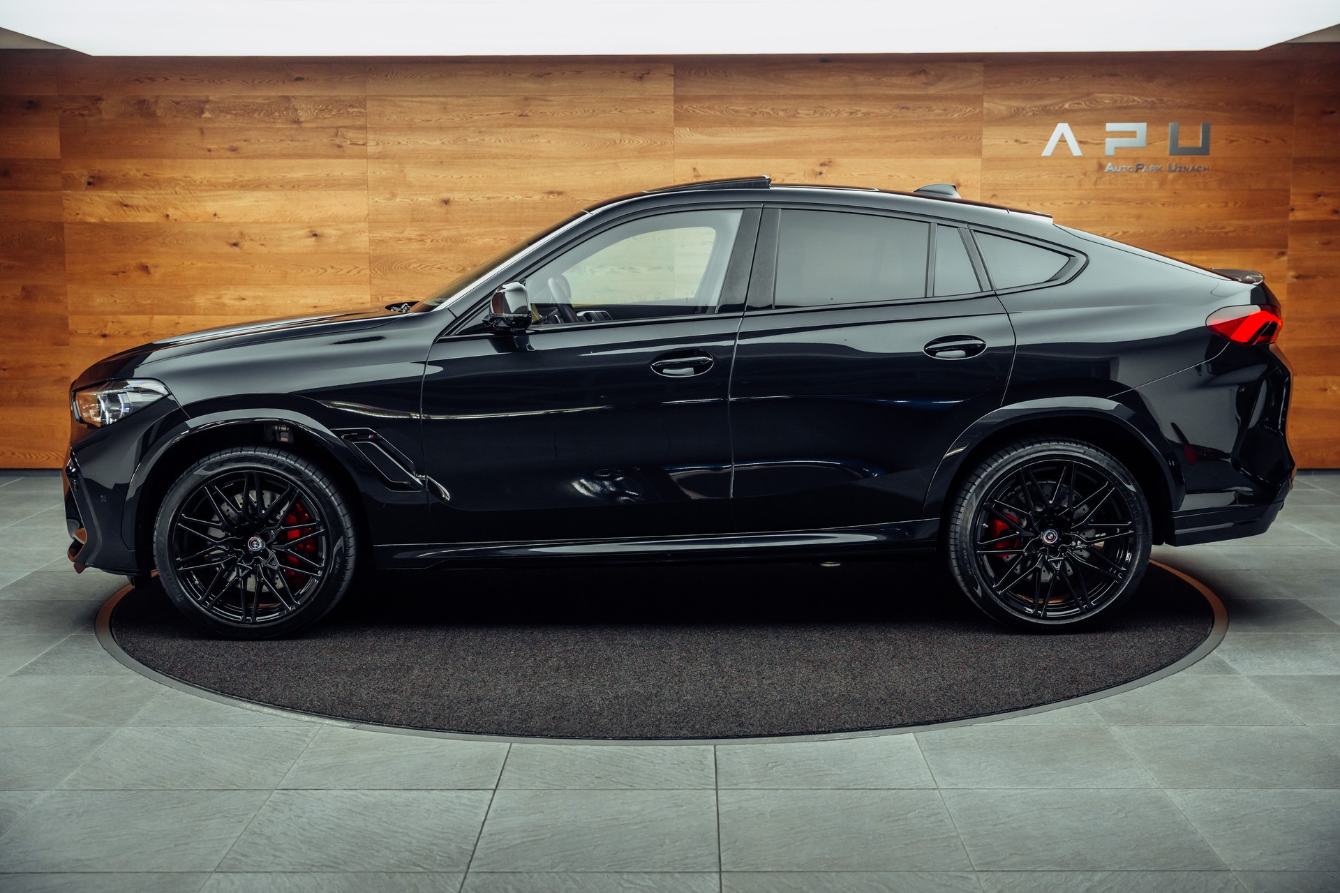 BMW X6M Steptronic M Competition-image-9