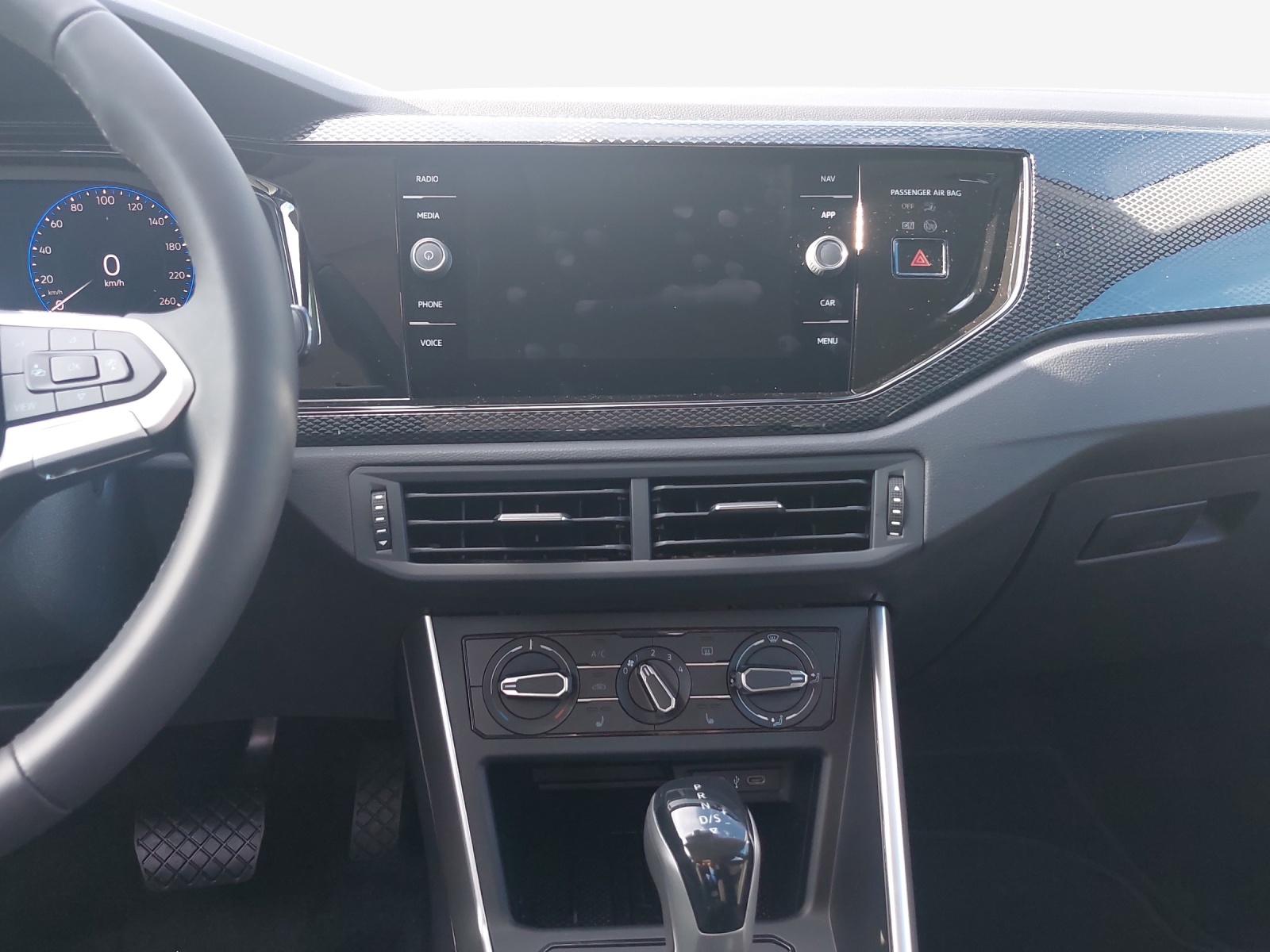 VW Polo 1.0 TSI Life DSG-image-10
