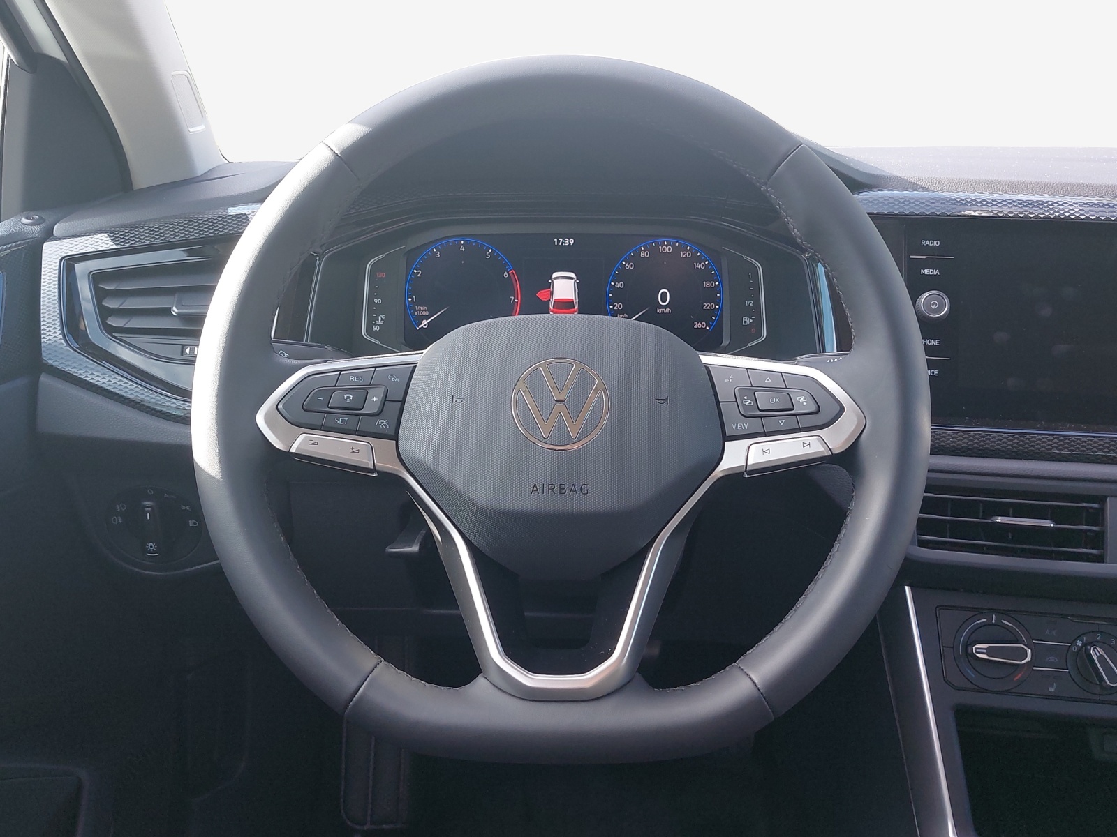VW Polo 1.0 TSI Life DSG-image-9
