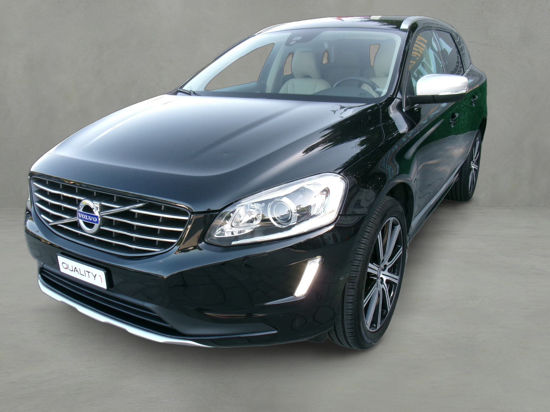 VOLVO XC60 D5 AWD Summum Geartronic