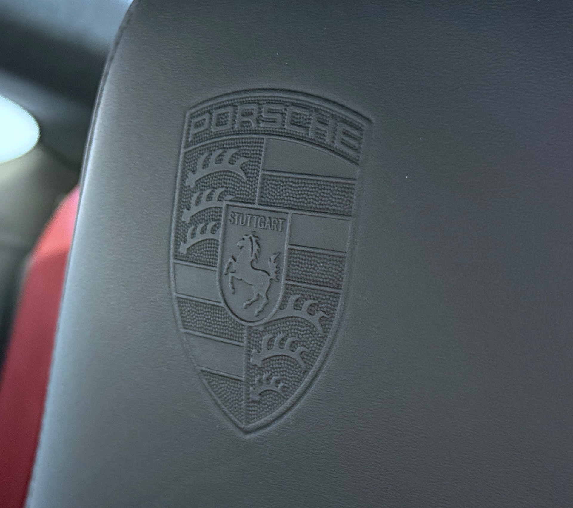 PORSCHE 911 Carrera 4 GTS PDK 991.2 inkl. Porsche Approved bis 07.2027-image-18