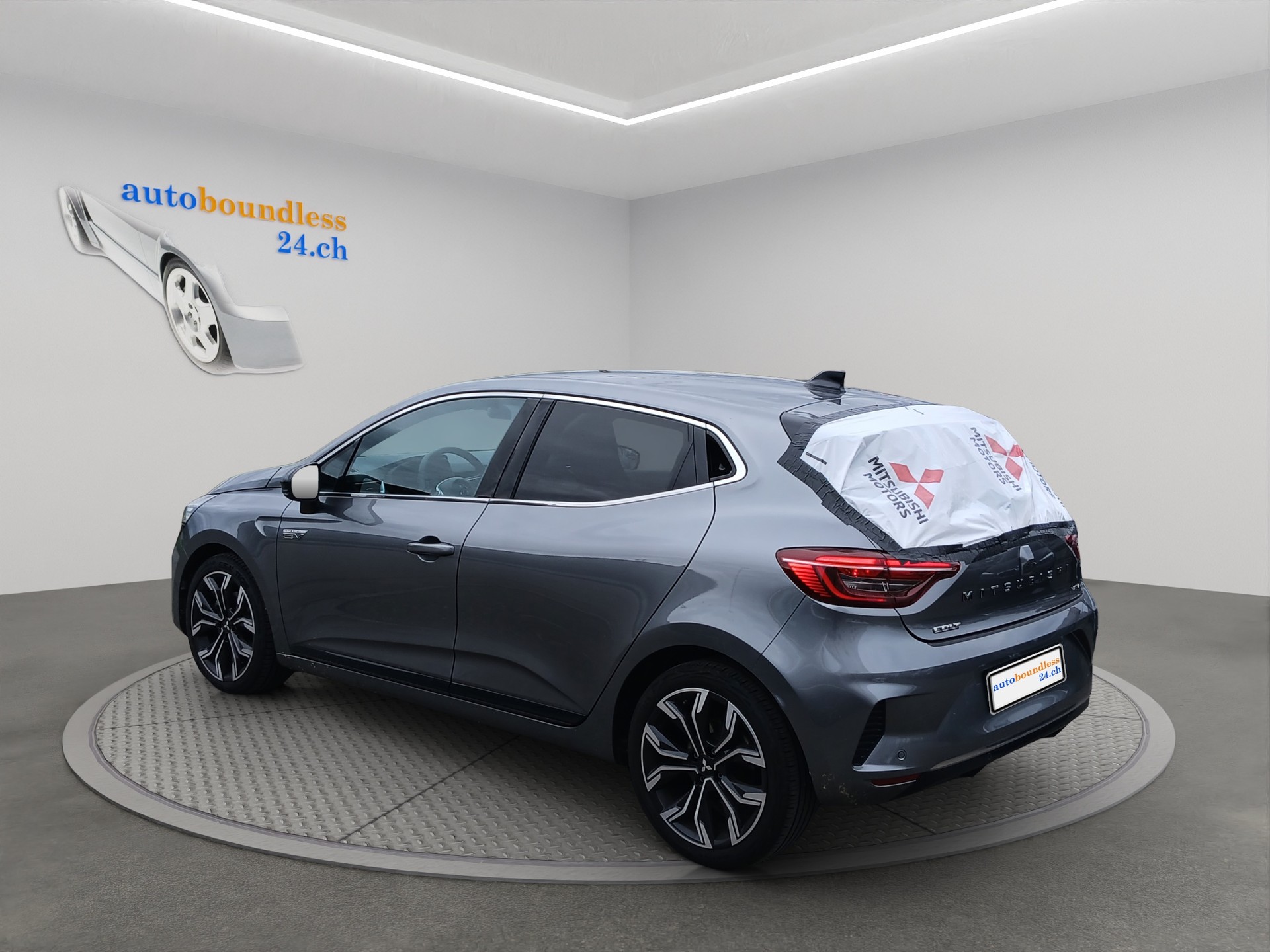 MITSUBISHI COLT 1.6 HEV Invite-image-12