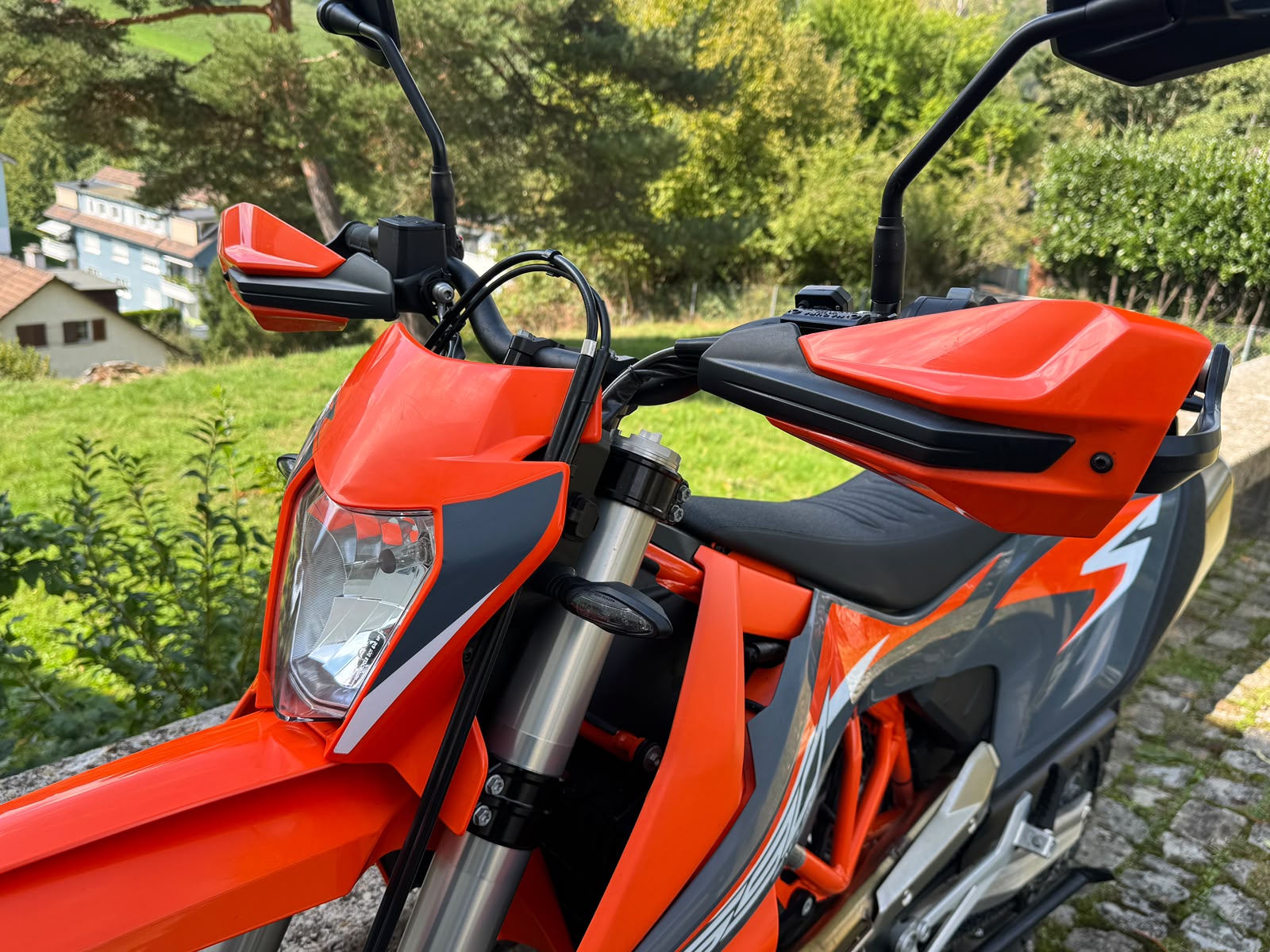 KTM 690 SMC R-image-6