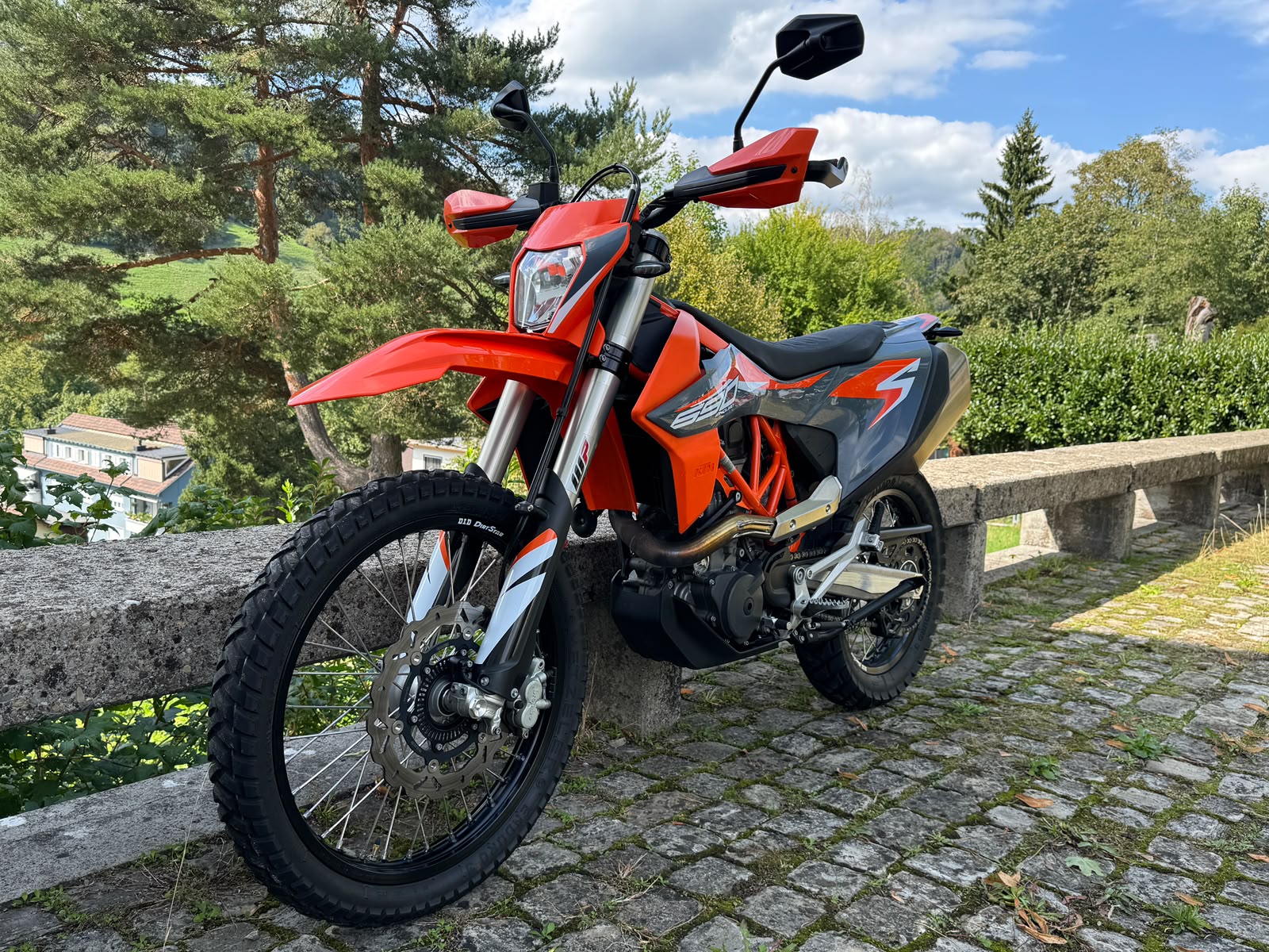 KTM 690 SMC R-image-4