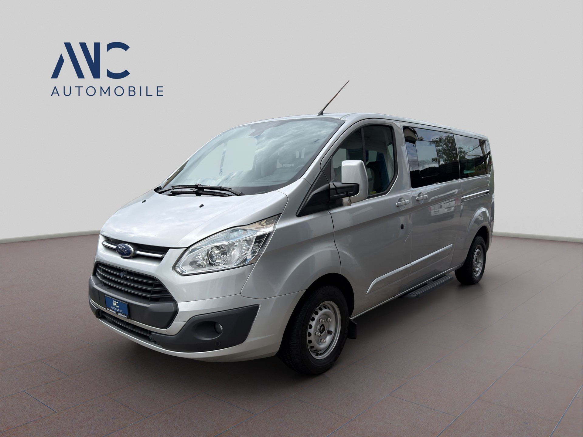 FORD Tourneo Custom 300 L2H1 Titanium