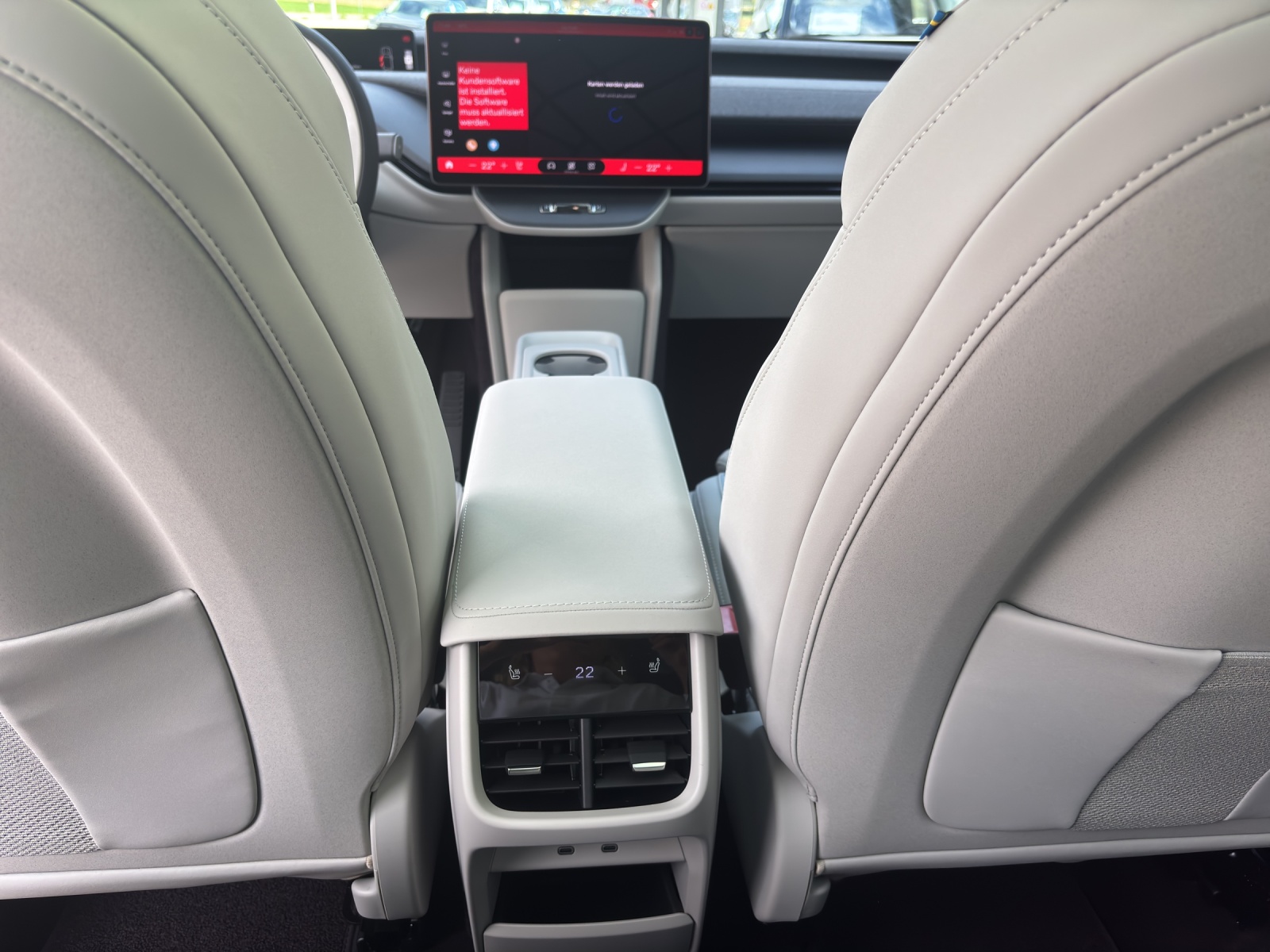 VOLVO EX60 Twin Ultra AWD-showroom-element-3