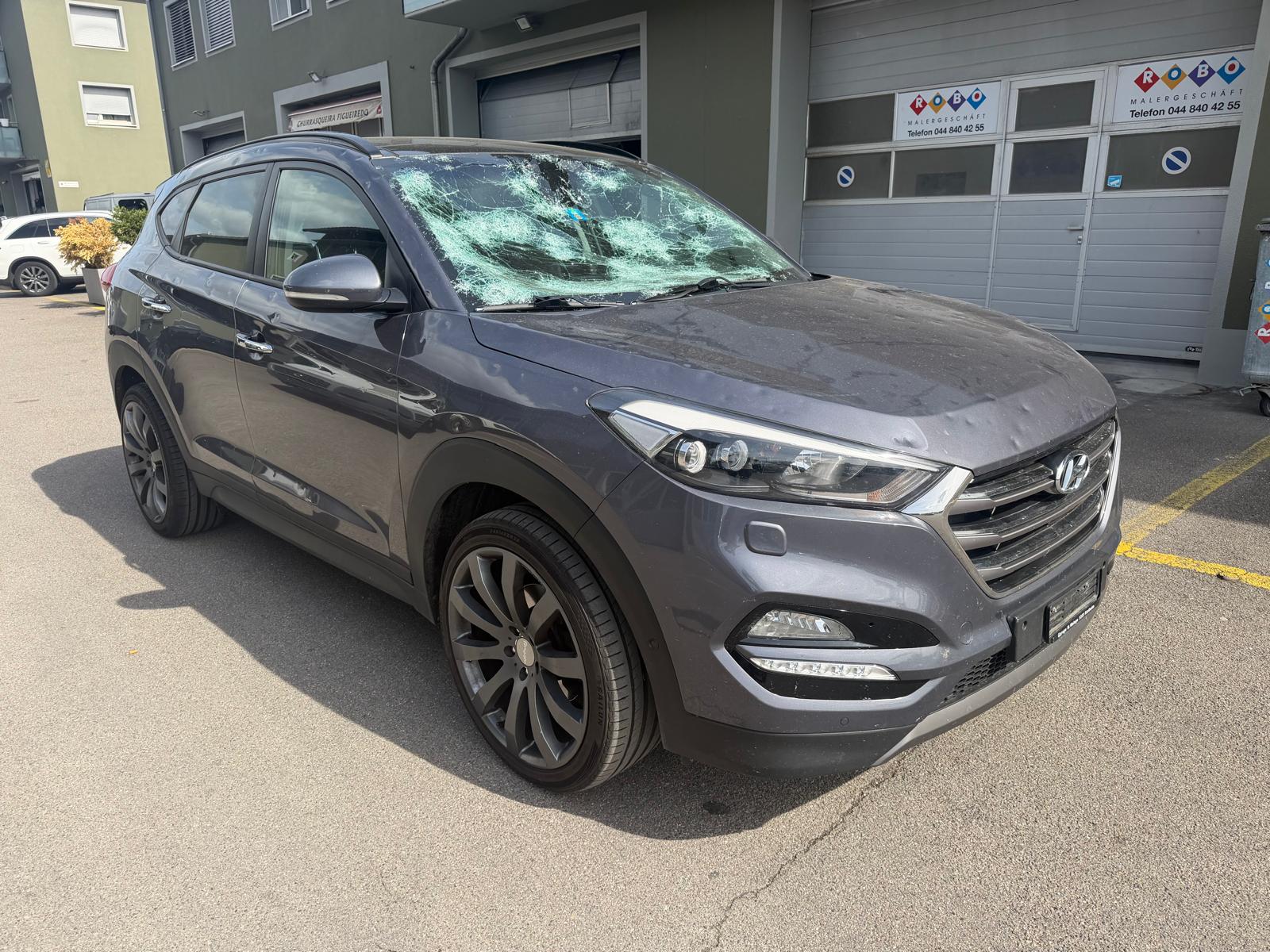 HYUNDAI Tucson 2.0 CRDI Launch Edition 4WD Automatic