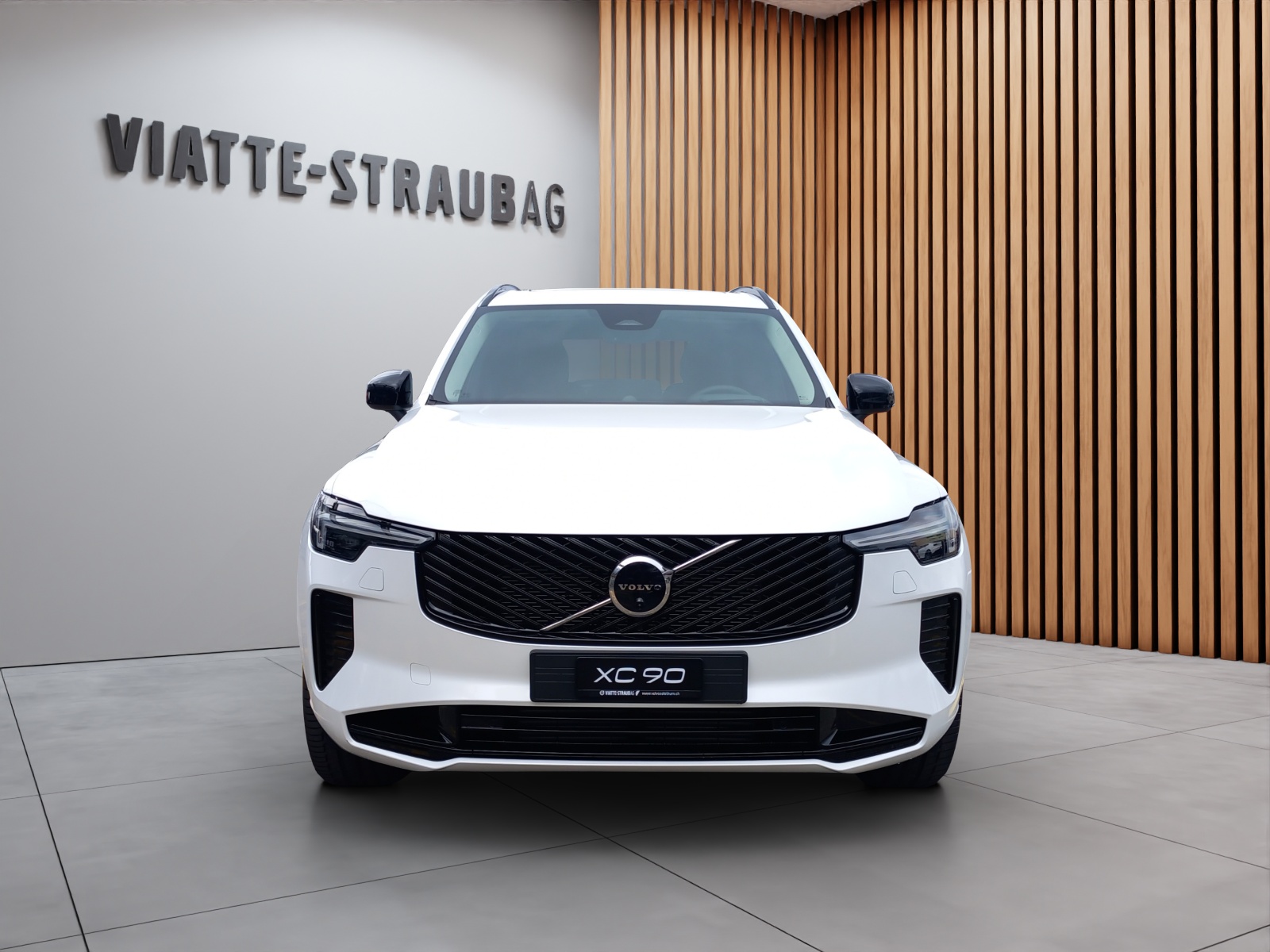 VOLVO XC90 2.0 T8 TE Ultra Dark eAWD-showroom-element-3