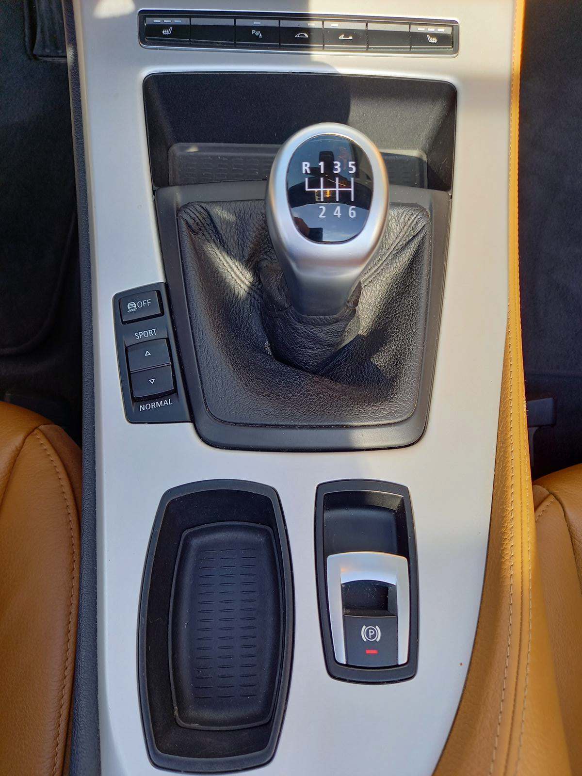BMW Z4 sDrive23i-image-9