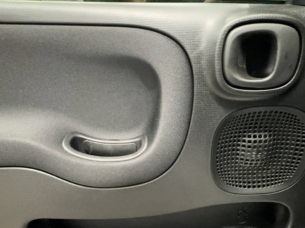 FIAT Panda 1.0 Hybrid Cult-image-11