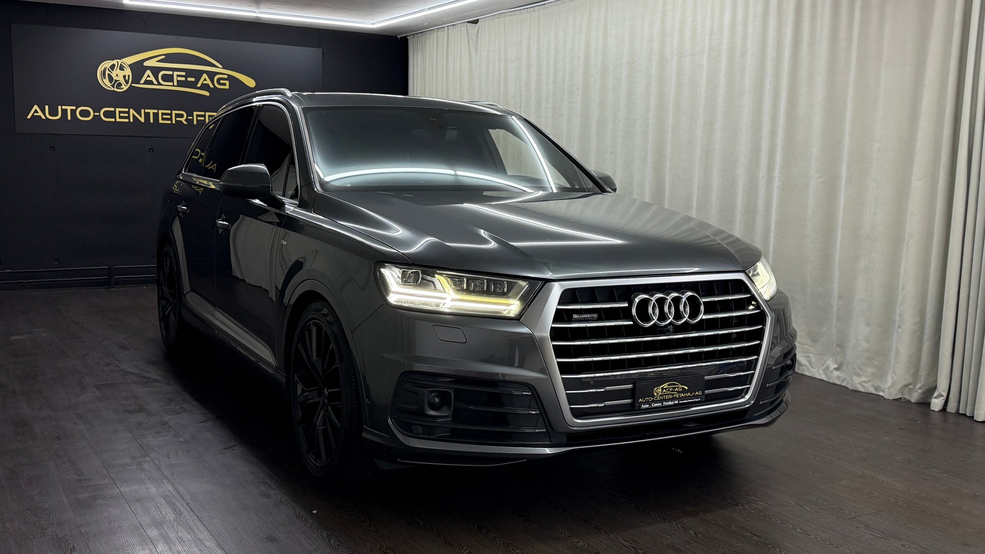 AUDI Q7 3.0 TDI ultra quattro tiptronic-showroom-element-2