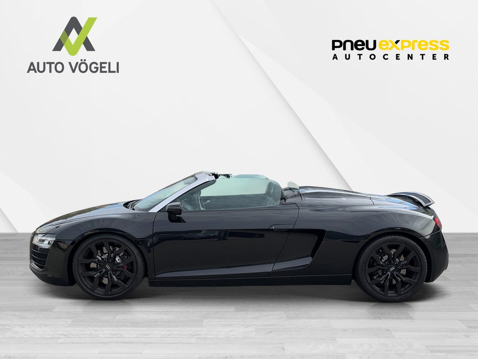 AUDI R8 Spyder 4.2 FSI V8 quattro S-Tronic-showroom-element-2