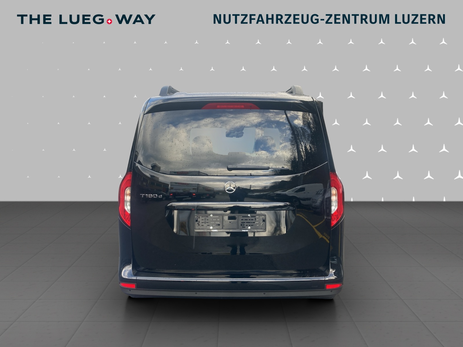 MERCEDES-BENZ T-Klasse 180D Style Automat-image-6
