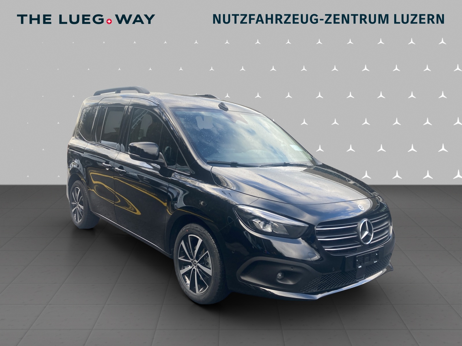 MERCEDES-BENZ T-Klasse 180D Style Automat-image-1
