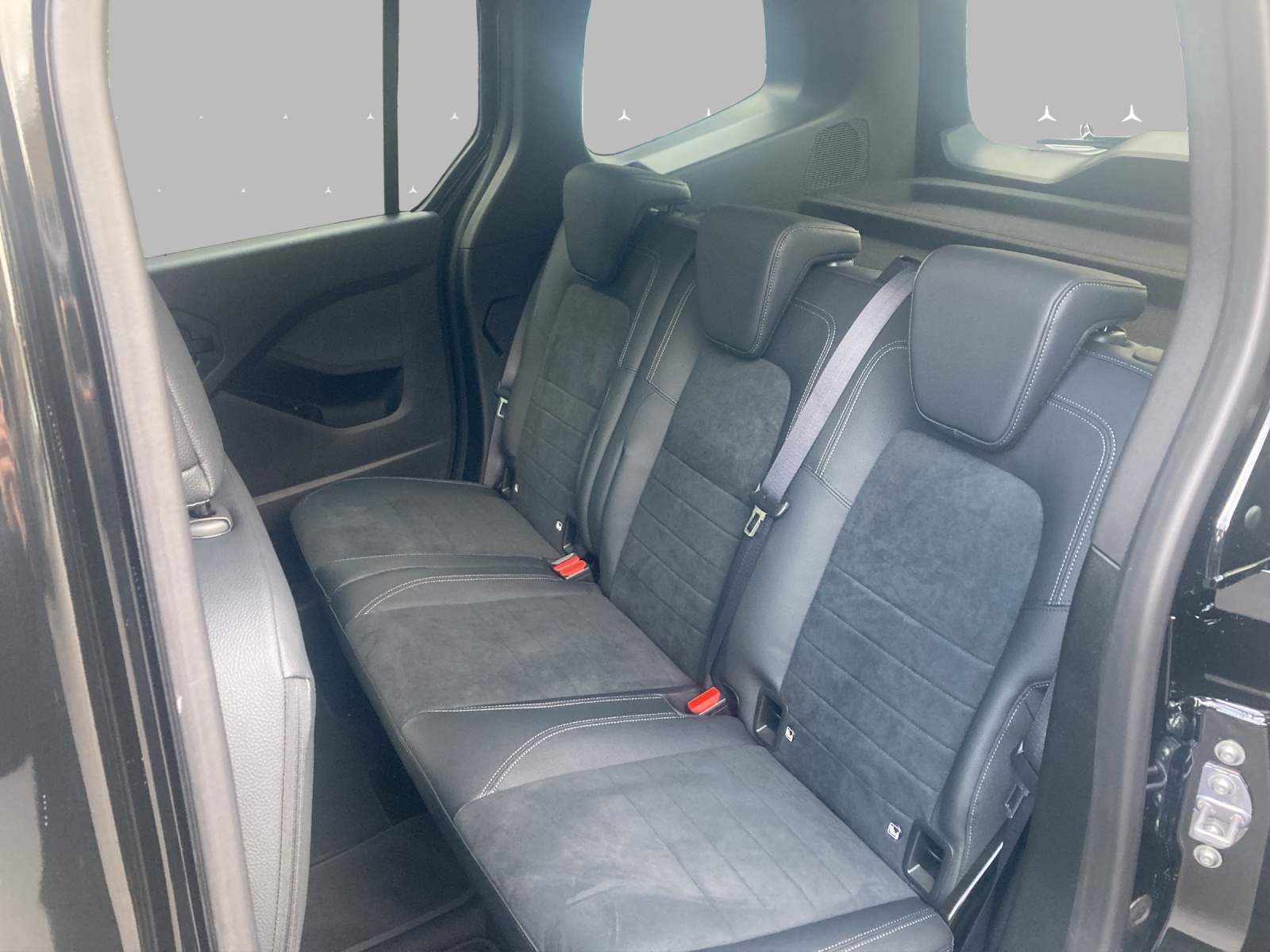 MERCEDES-BENZ T-Klasse 180D Style Automat-image-11