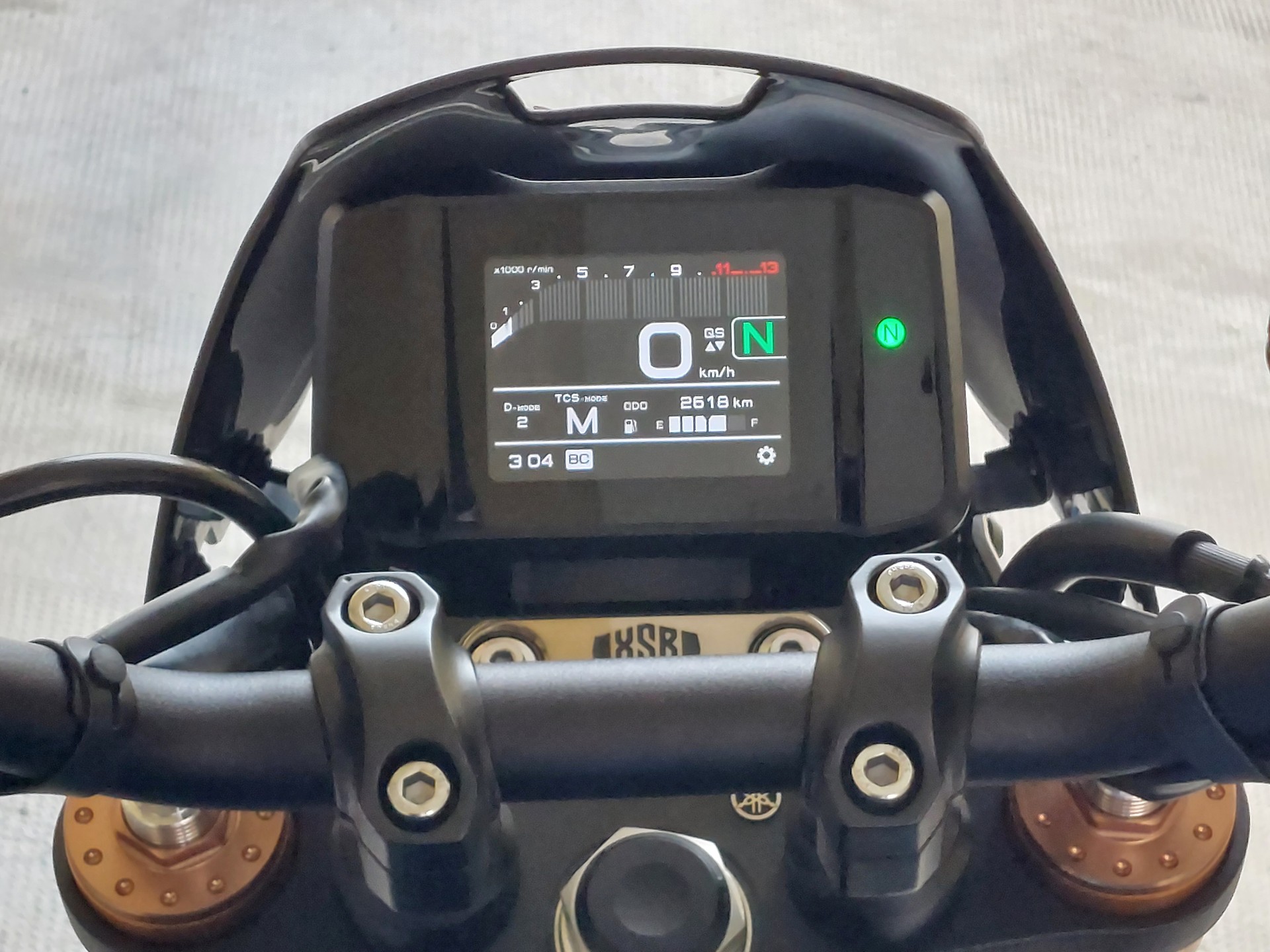 YAMAHA XSR 900-image-6