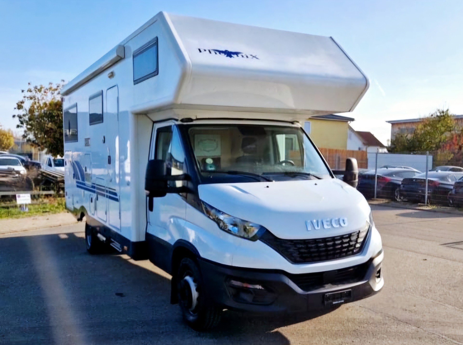 IVECO Phoenix 7000 RS Alkove-image-1