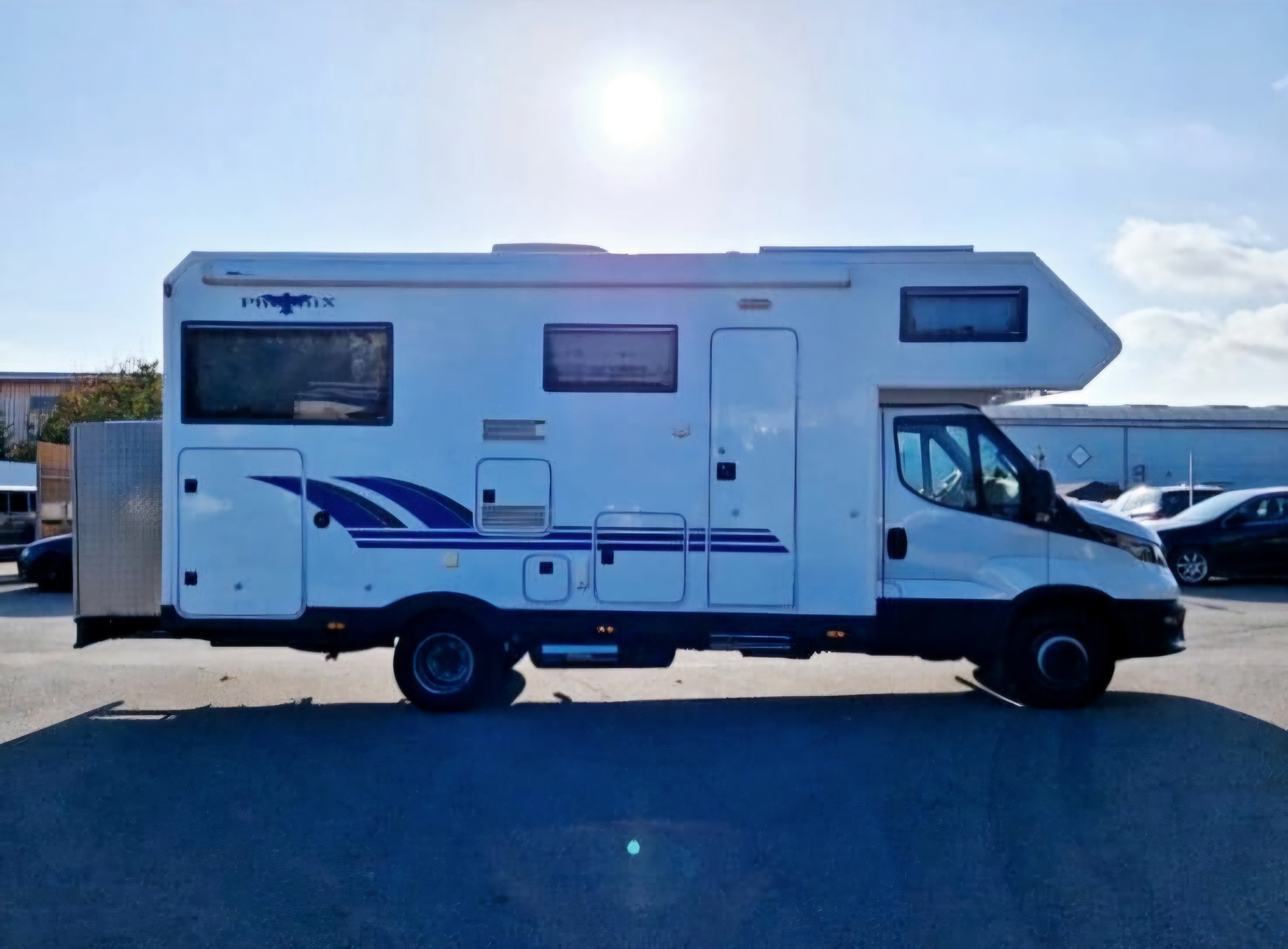 IVECO Phoenix 7000 RS Alkove