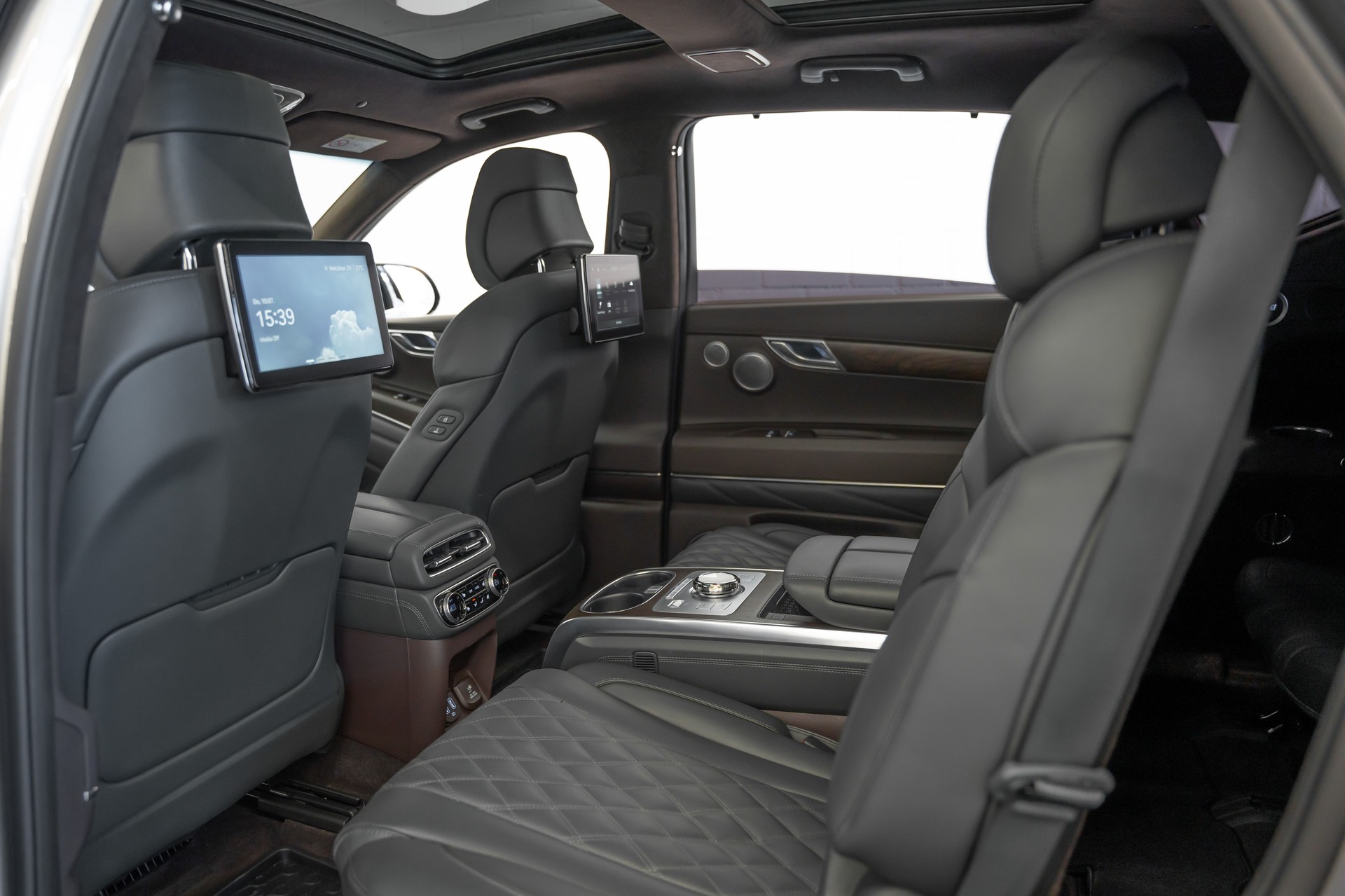 GENESIS GV80 3.0 CRDI Luxus Plus 6 Seater AT8 AWD-image-5