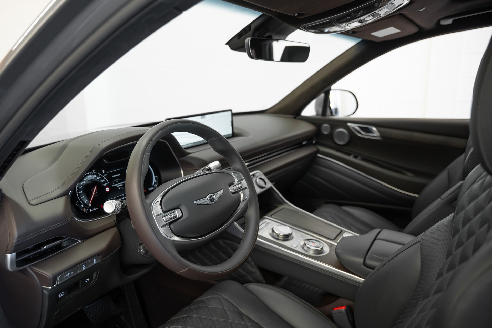 GENESIS GV80 3.0 CRDI Luxus Plus 6 Seater AT8 AWD-showroom-element-3
