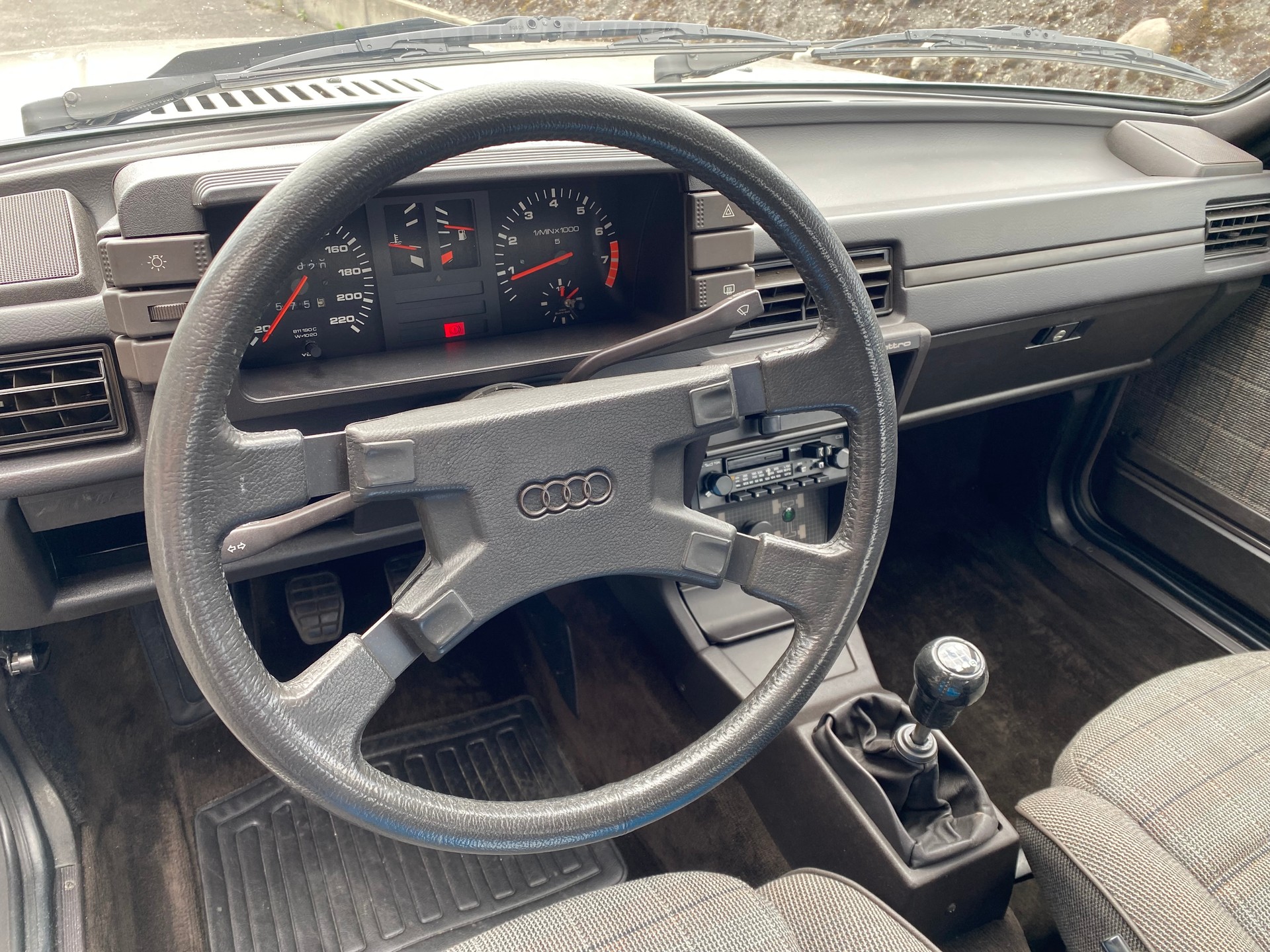 AUDI 80 2.1 quattro 5E-image-4