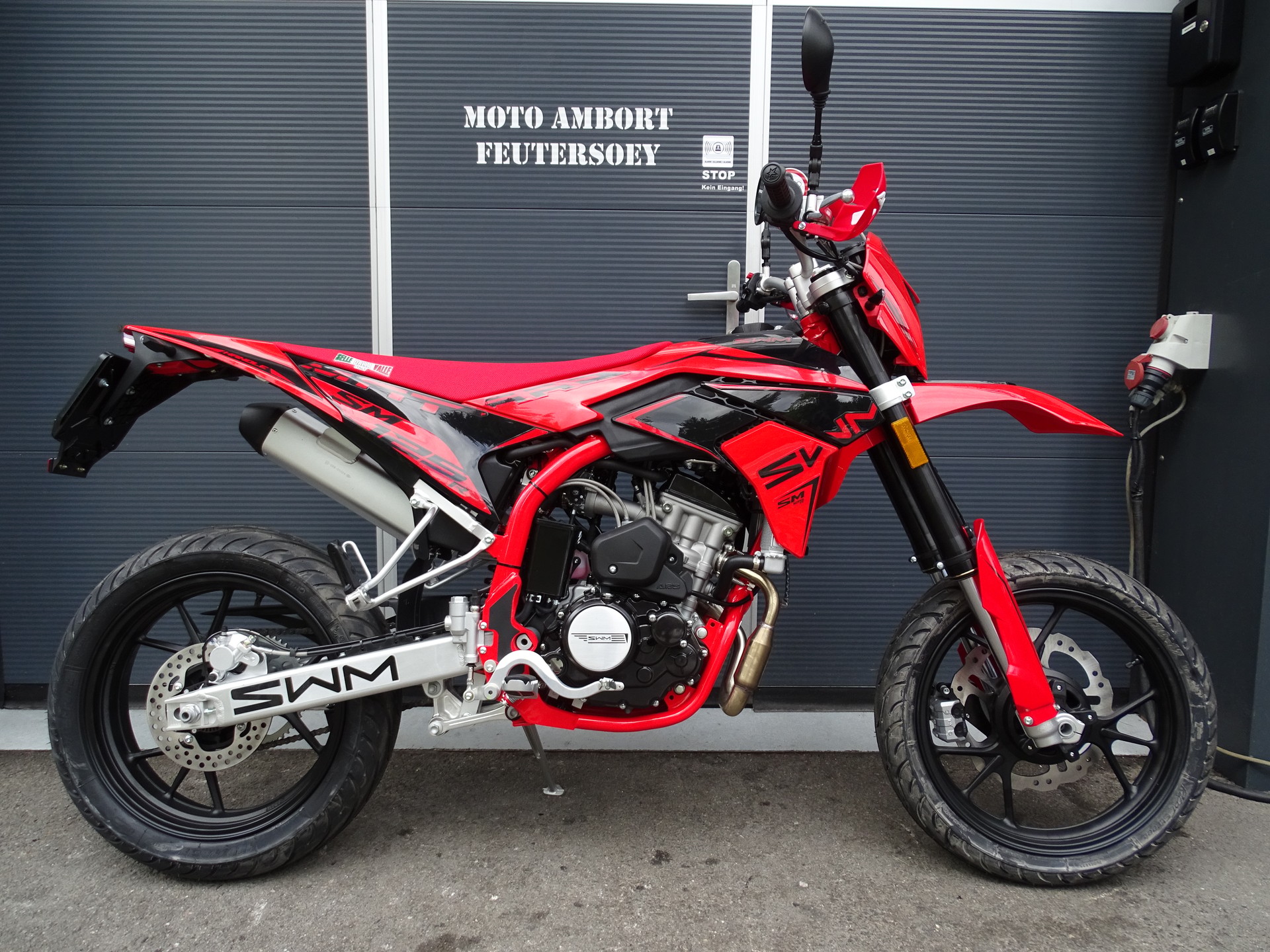 SWM SM 125 R Racing Edition-image-0