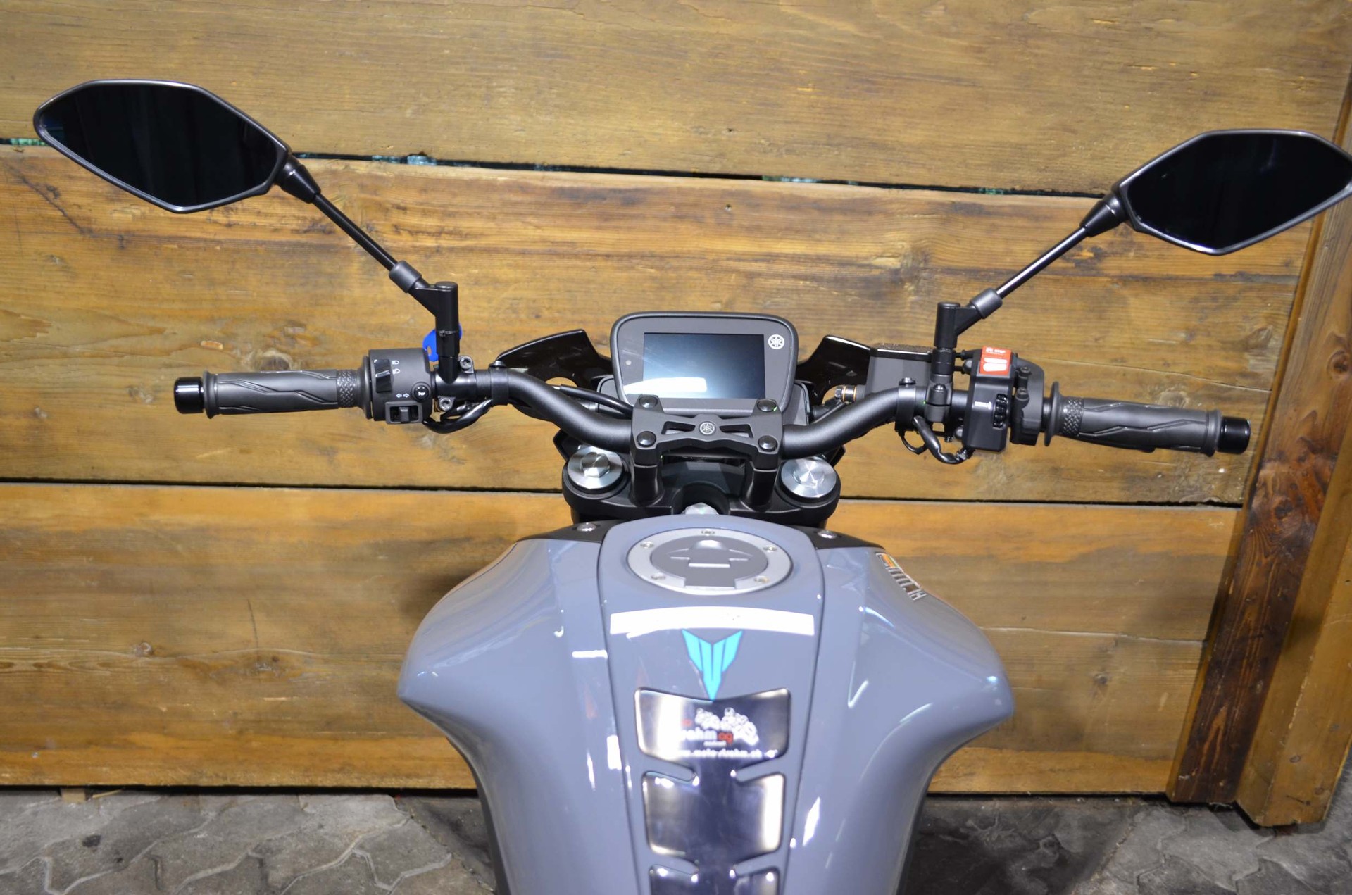 YAMAHA MT-125 ABS-image-2