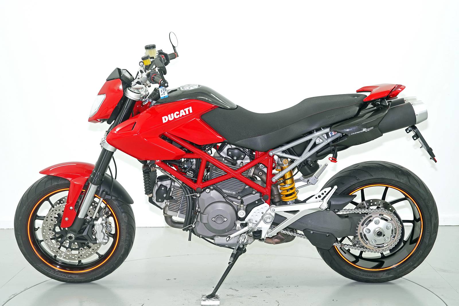 DUCATI Hypermotard 1100 EVO-image-4