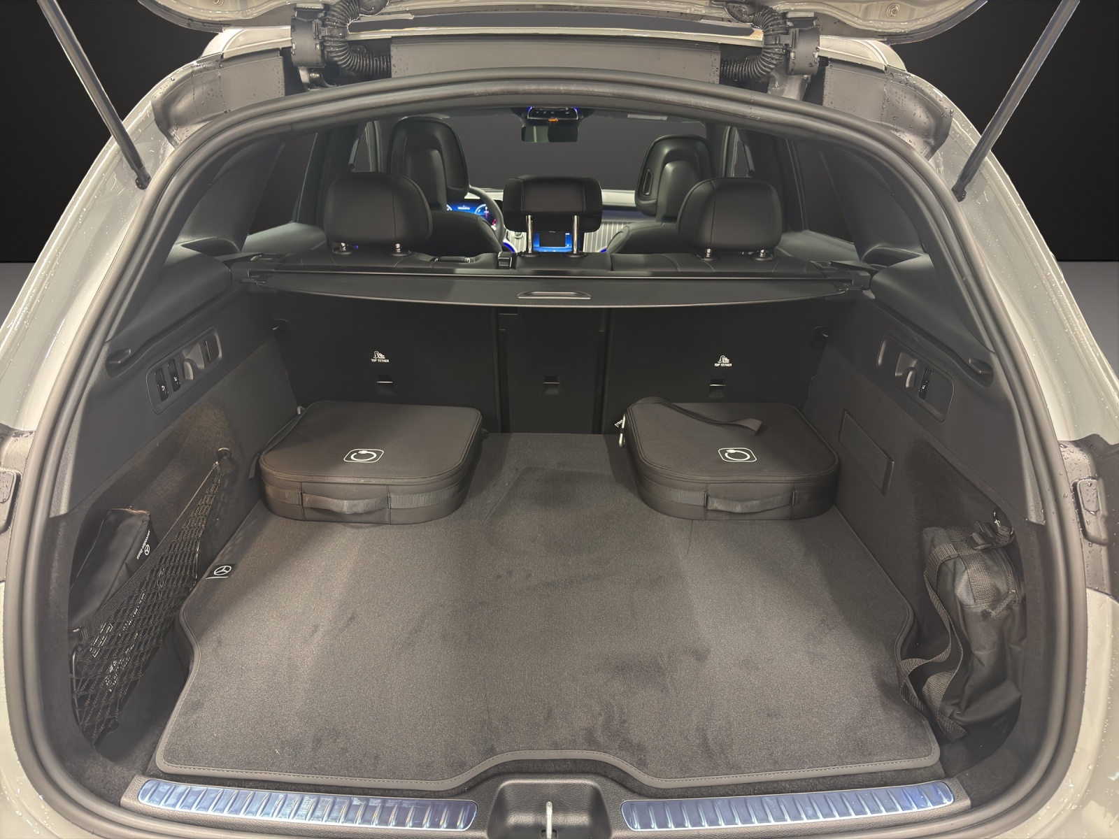 MERCEDES-BENZ GLC 300 de 4Matic 9G-Tronic-image-13