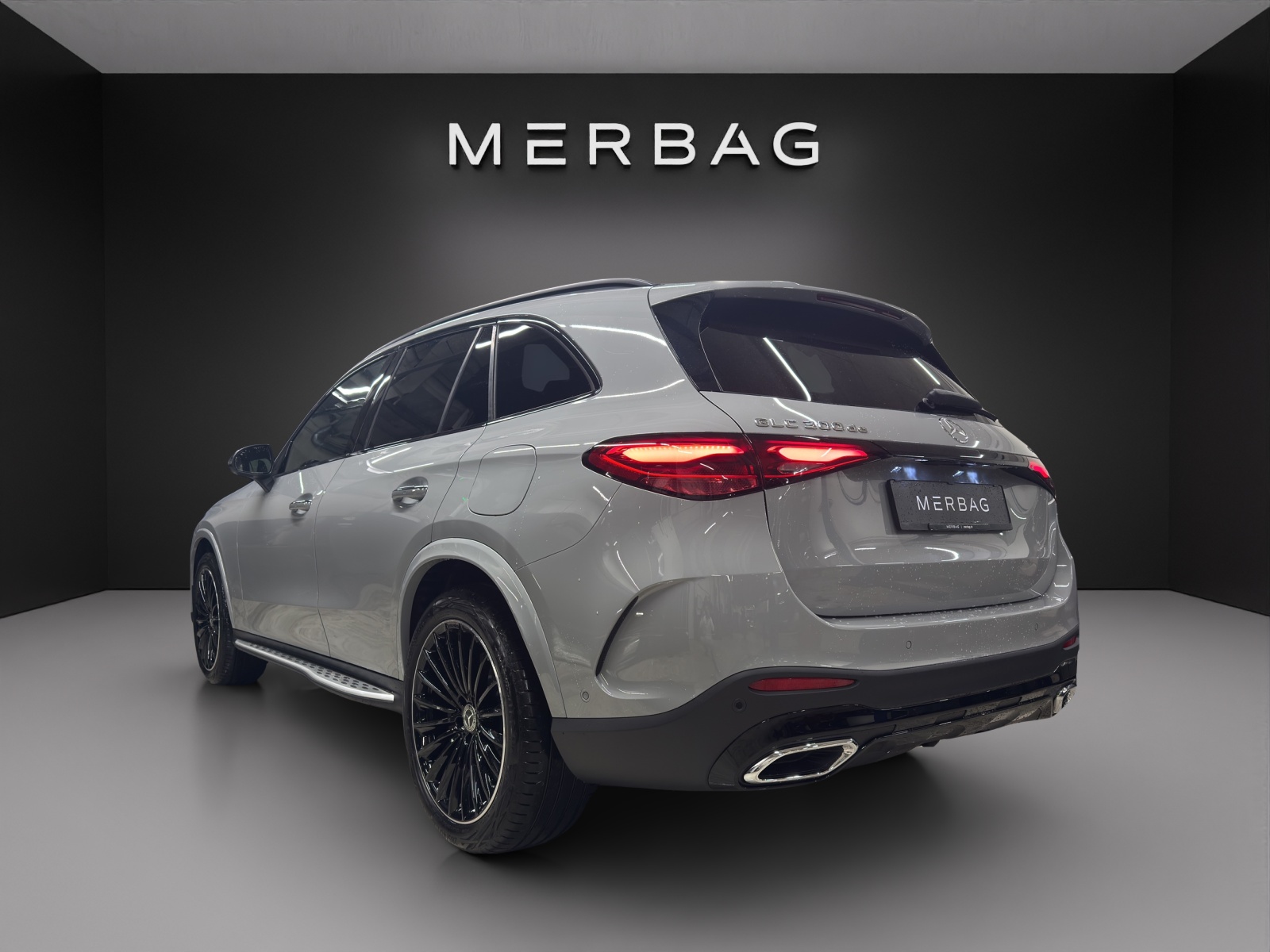 MERCEDES-BENZ GLC 300 de 4Matic 9G-Tronic-image-4
