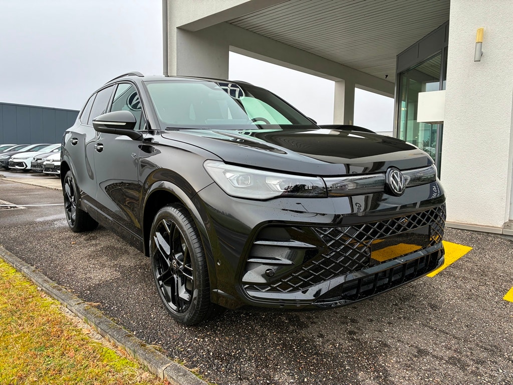 VW Tiguan 2.0 TSI DSG R-Line 4Motion-showroom-element-1