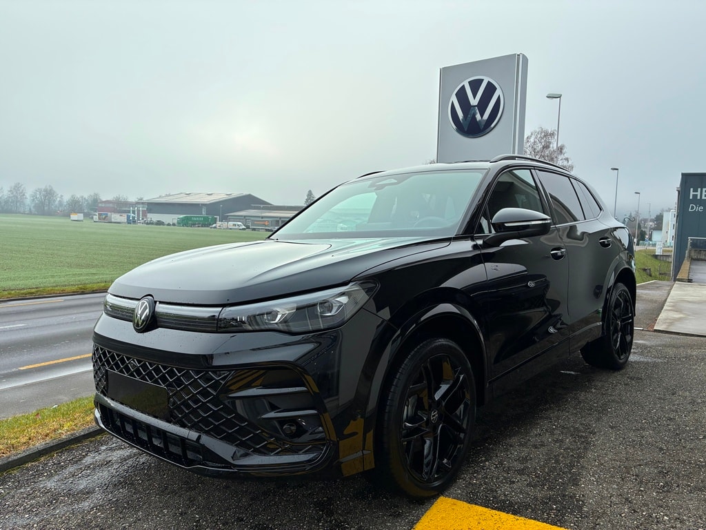VW Tiguan 2.0 TSI DSG R-Line 4Motion-showroom-element-2