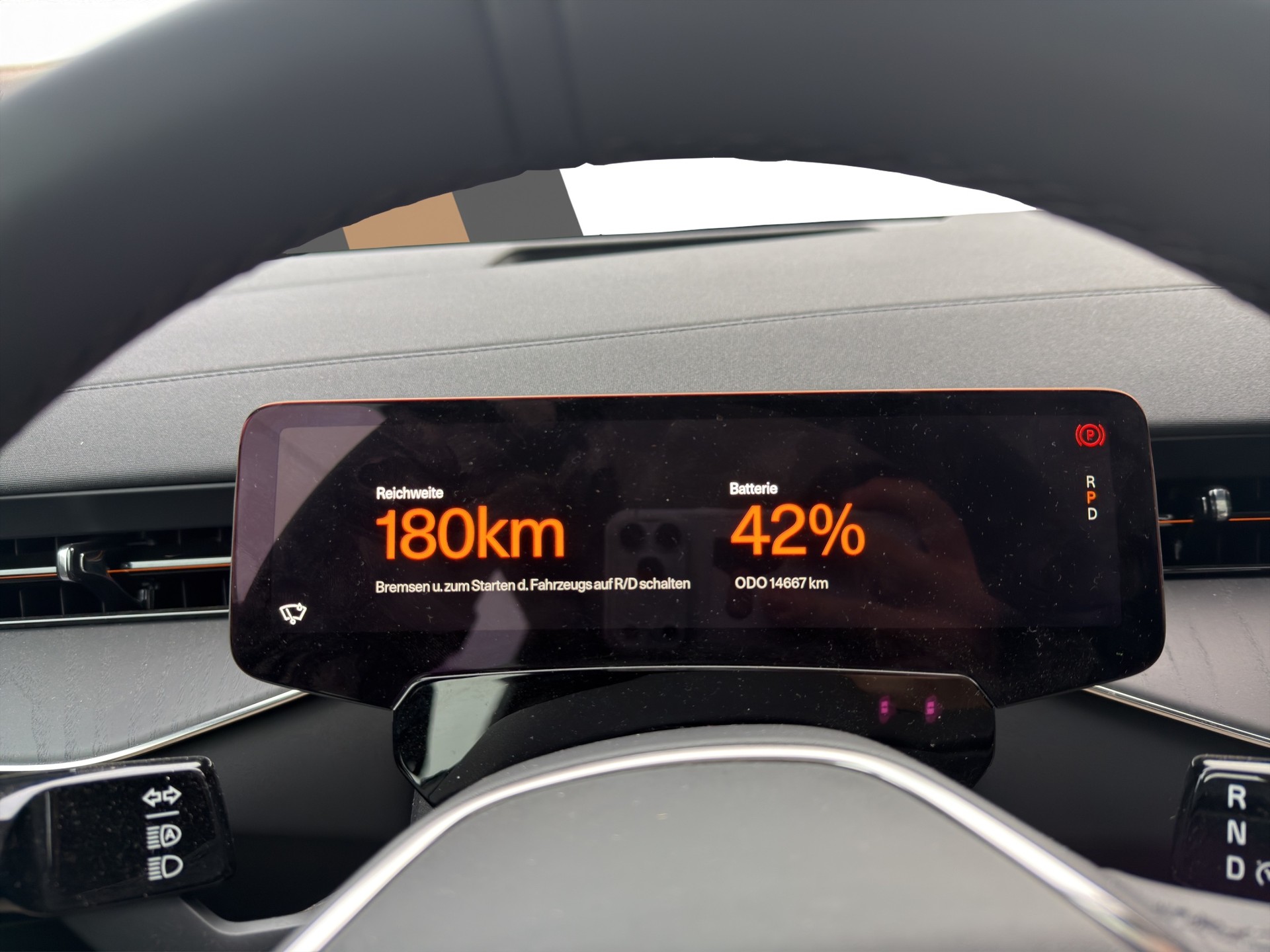 POLESTAR 3 Long Range Dual Motor Nappa-image-14