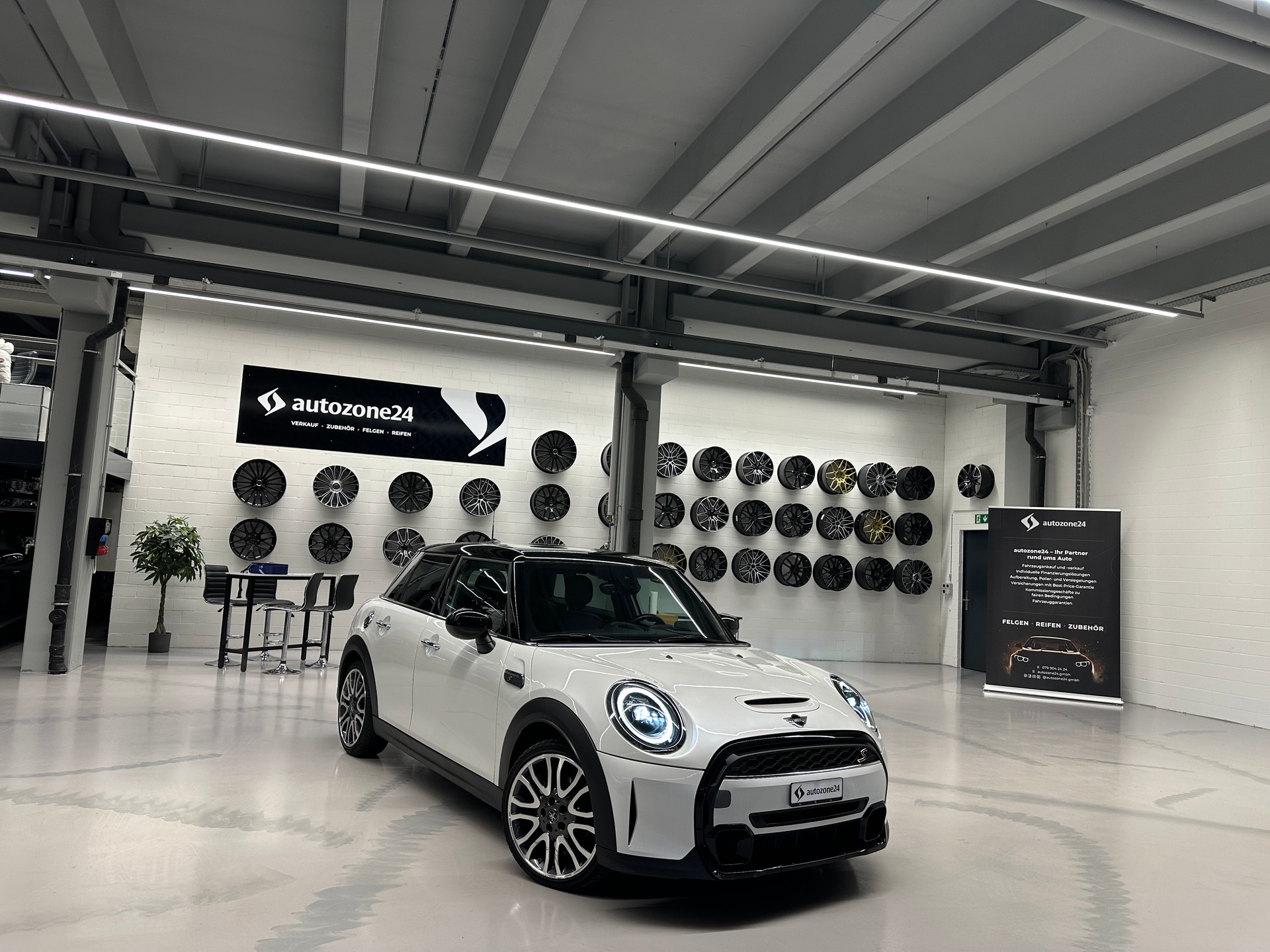 MINI Mini F55 2.0i Cooper S SDKG-image-4