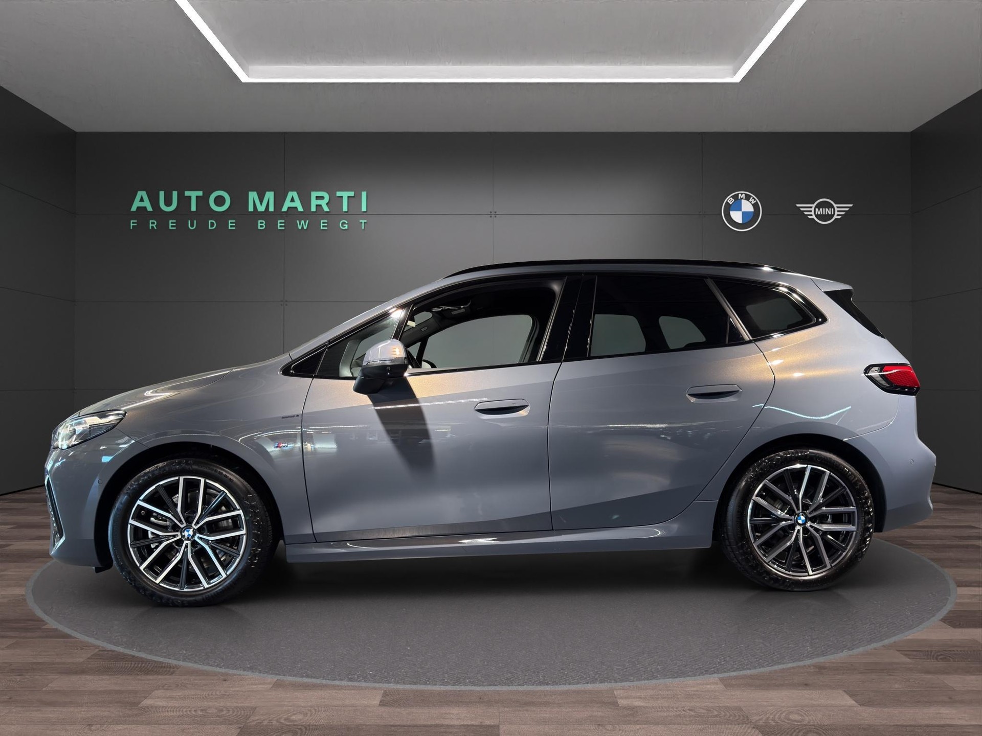 BMW 223d xDrive Active Tourer M Sport-image-1