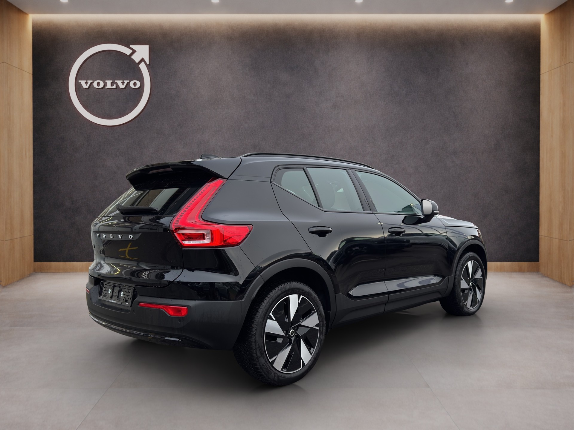 VOLVO EX40 Twin Plus AWD-image-5