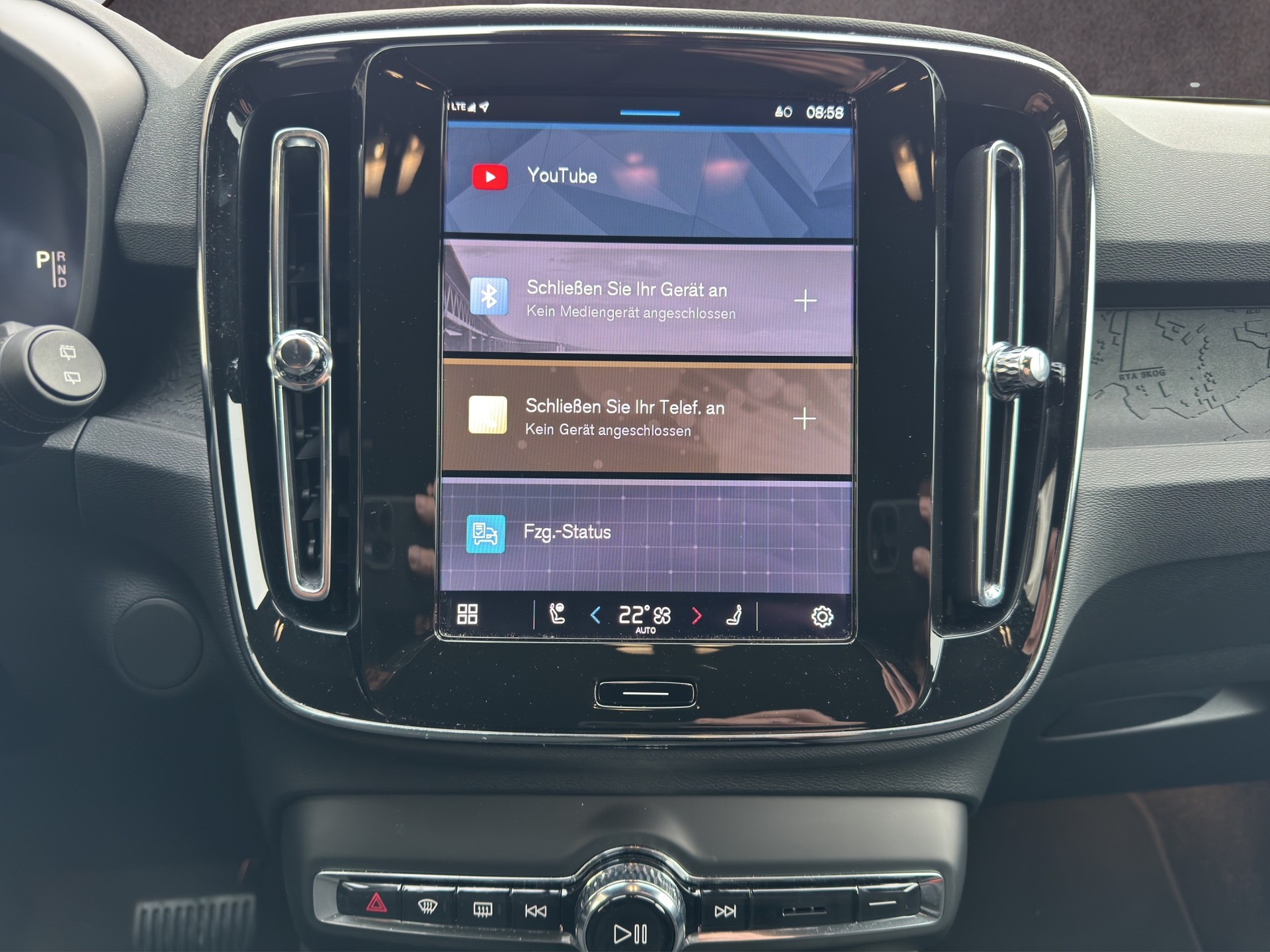 VOLVO EX40 Twin Plus AWD-image-14