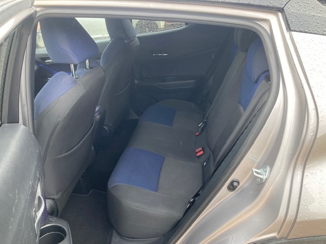 TOYOTA C-HR 1.2 Turbo Style 4WD Multidrive S-image-9