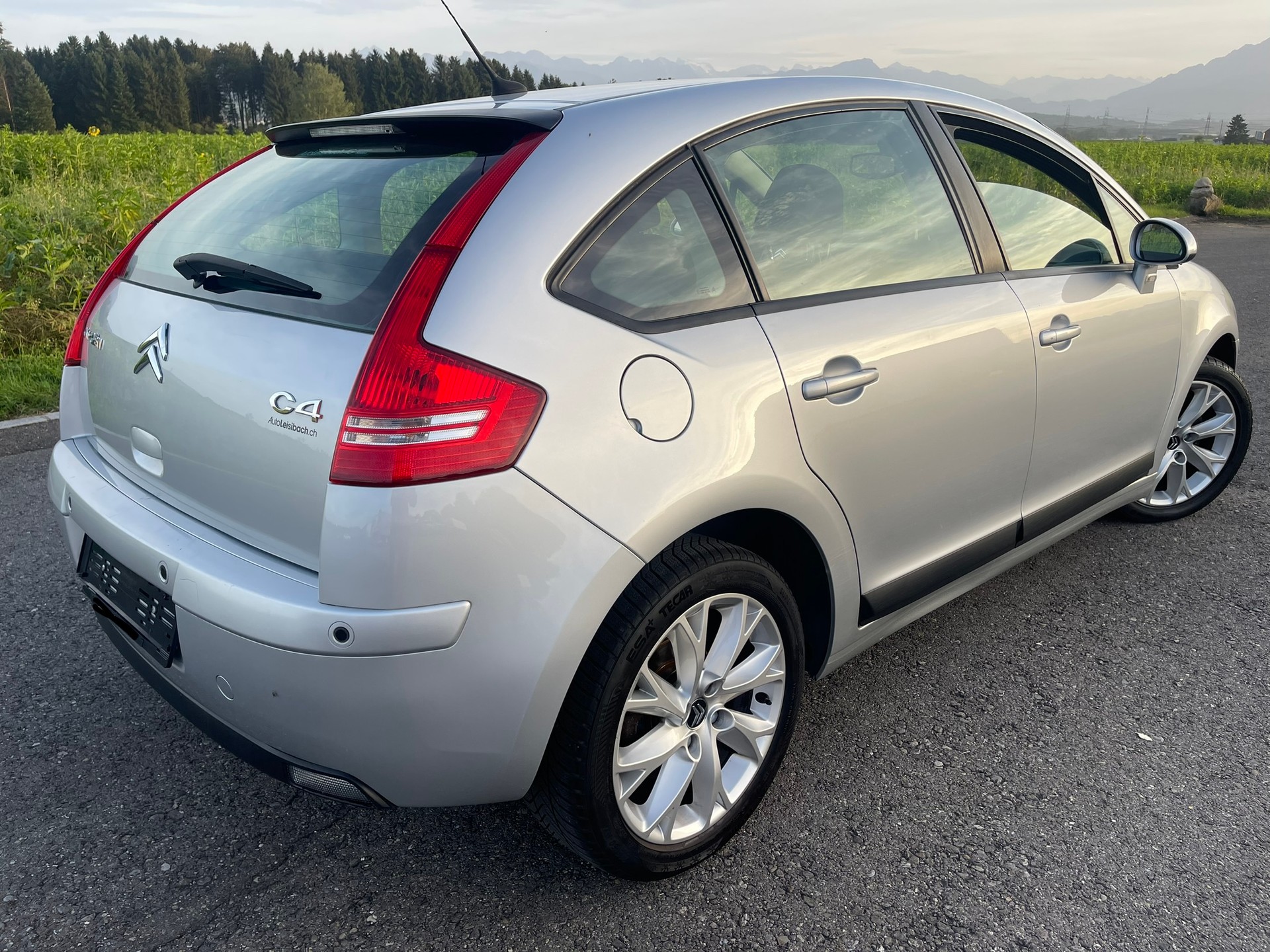 CITROEN C4 Berline 1.6i 16V VTR (Pack)-image-3