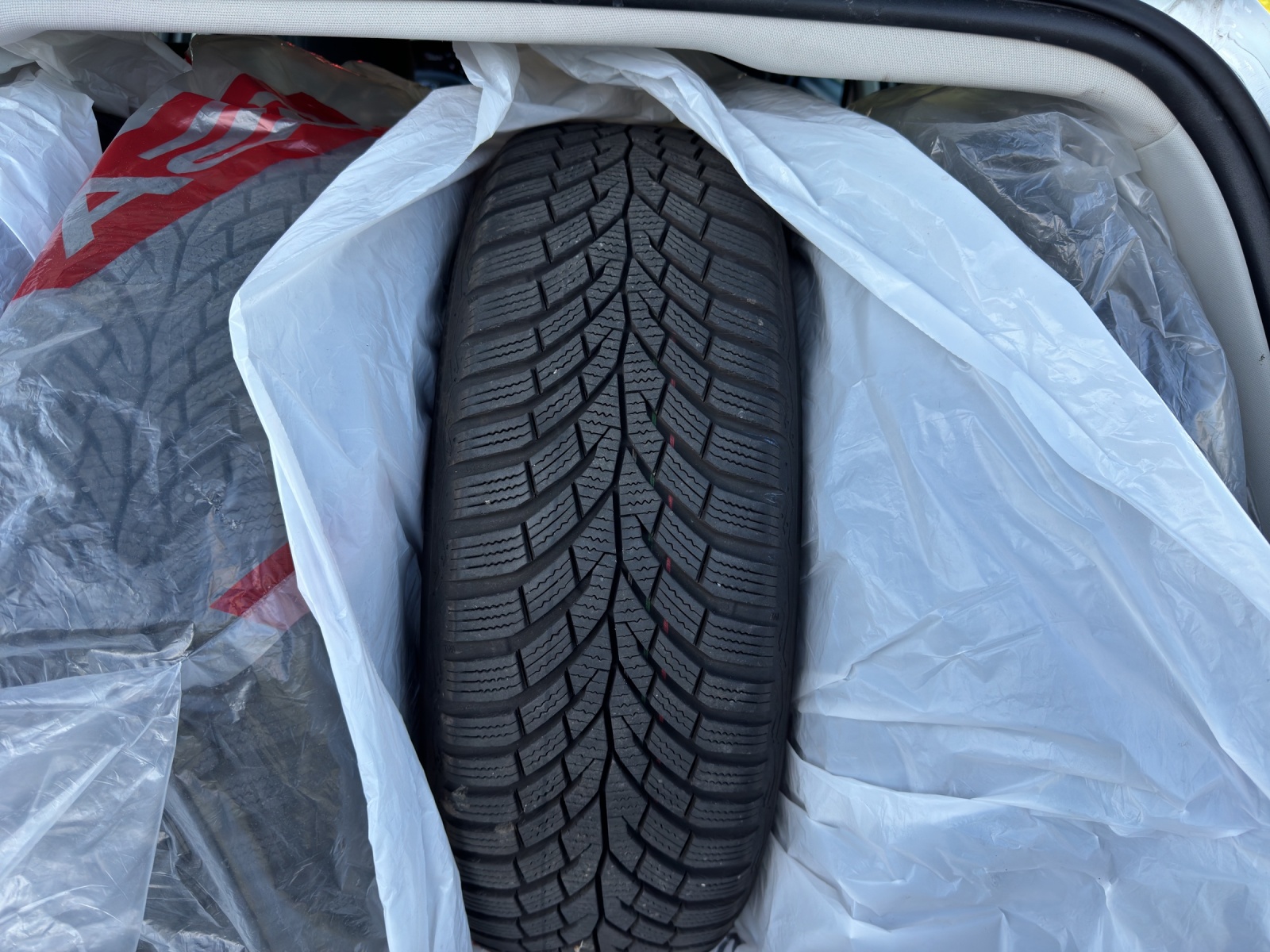 FORD Focus 1.5 TDCi Cool Connect-image-21