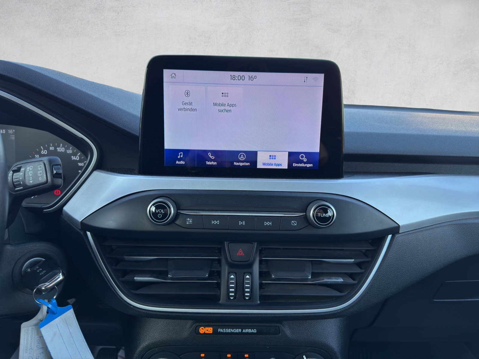 FORD Focus 1.5 TDCi Cool Connect-image-14