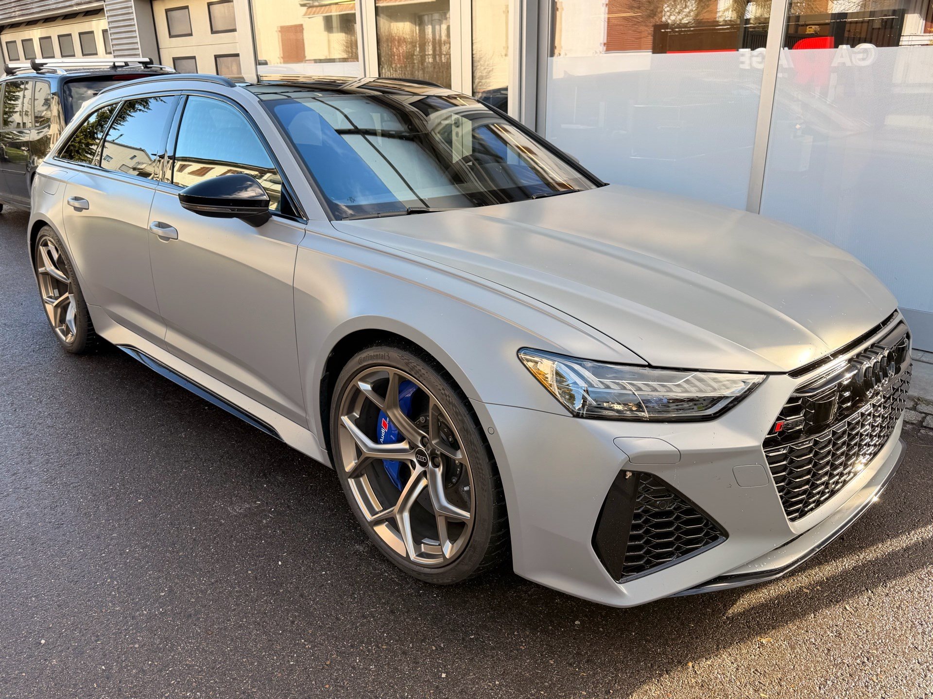 AUDI RS6 AVANT 4.0 TFSI QUATTRO PERFORMANCE *** TRAUM IN NARDOGRAU & KERAMIK BREMSEN ***-showroom-element-2