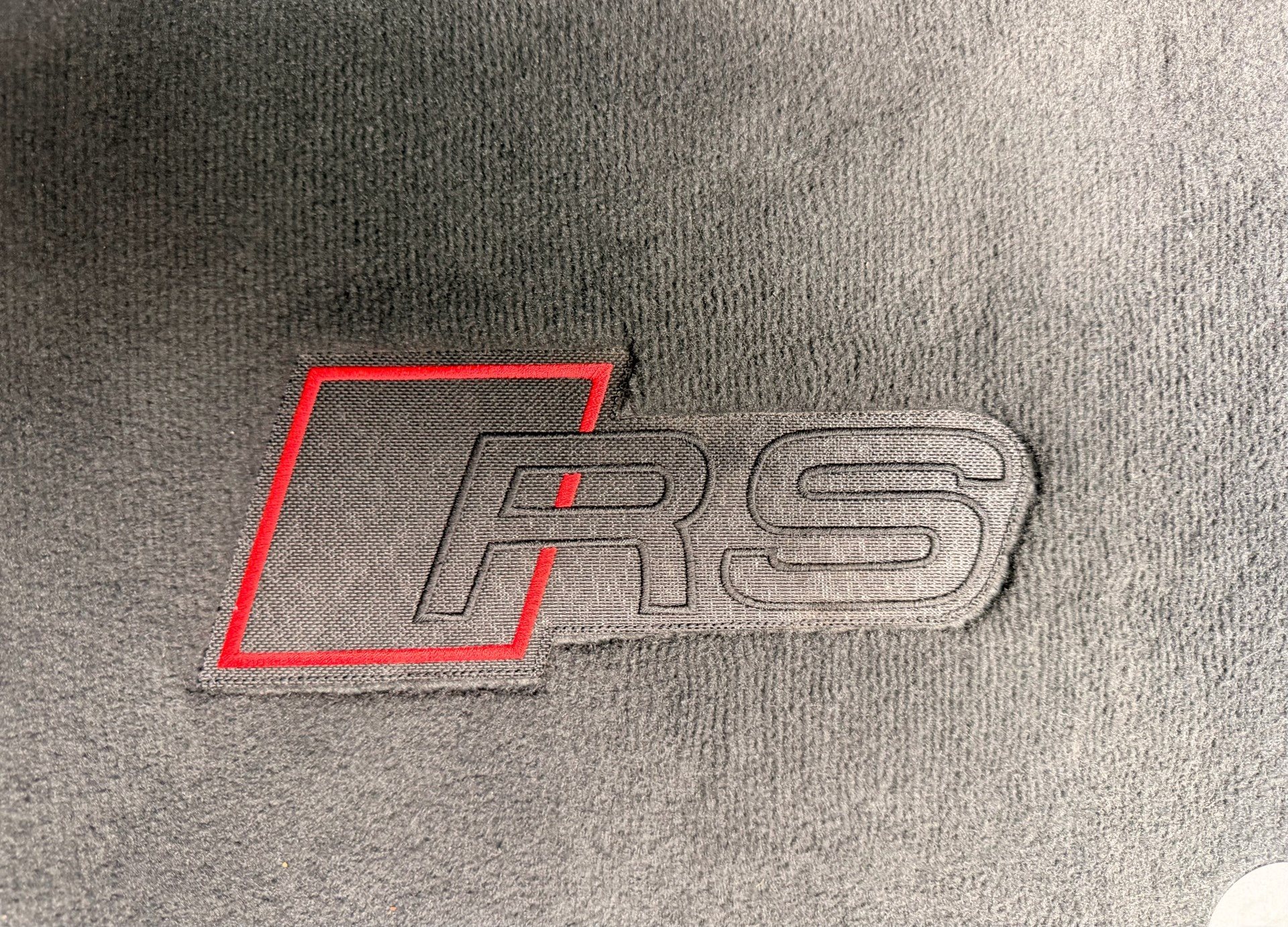 AUDI RS6 AVANT 4.0 TFSI QUATTRO PERFORMANCE *** TRAUM IN NARDOGRAU & KERAMIK BREMSEN ***-image-30