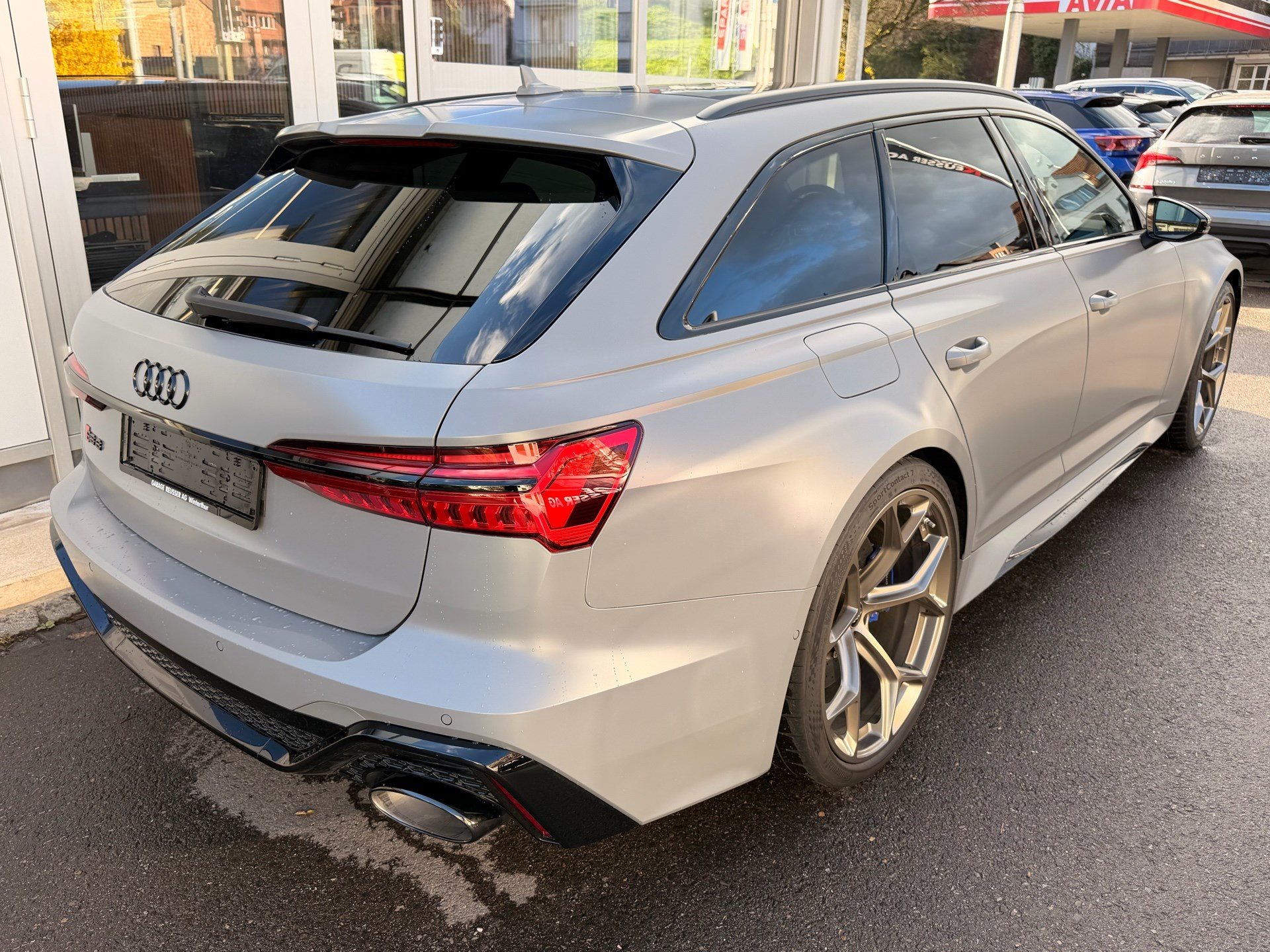 AUDI RS6 AVANT 4.0 TFSI QUATTRO PERFORMANCE *** TRAUM IN NARDOGRAU & KERAMIK BREMSEN ***-showroom-element-3